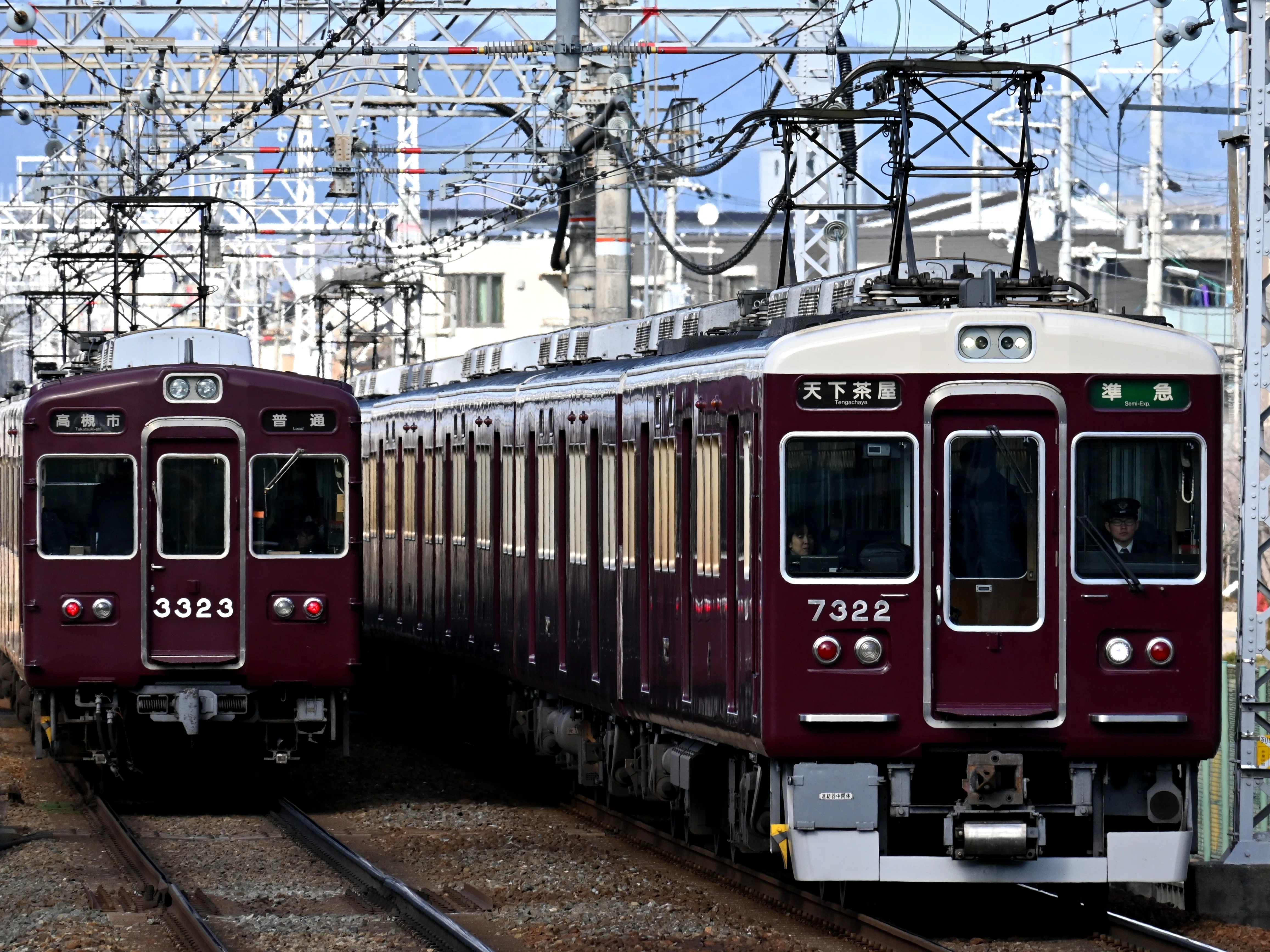 阪急京都線 7両化された3323編成・8300系一般車特急を撮る！｜隣の芝生