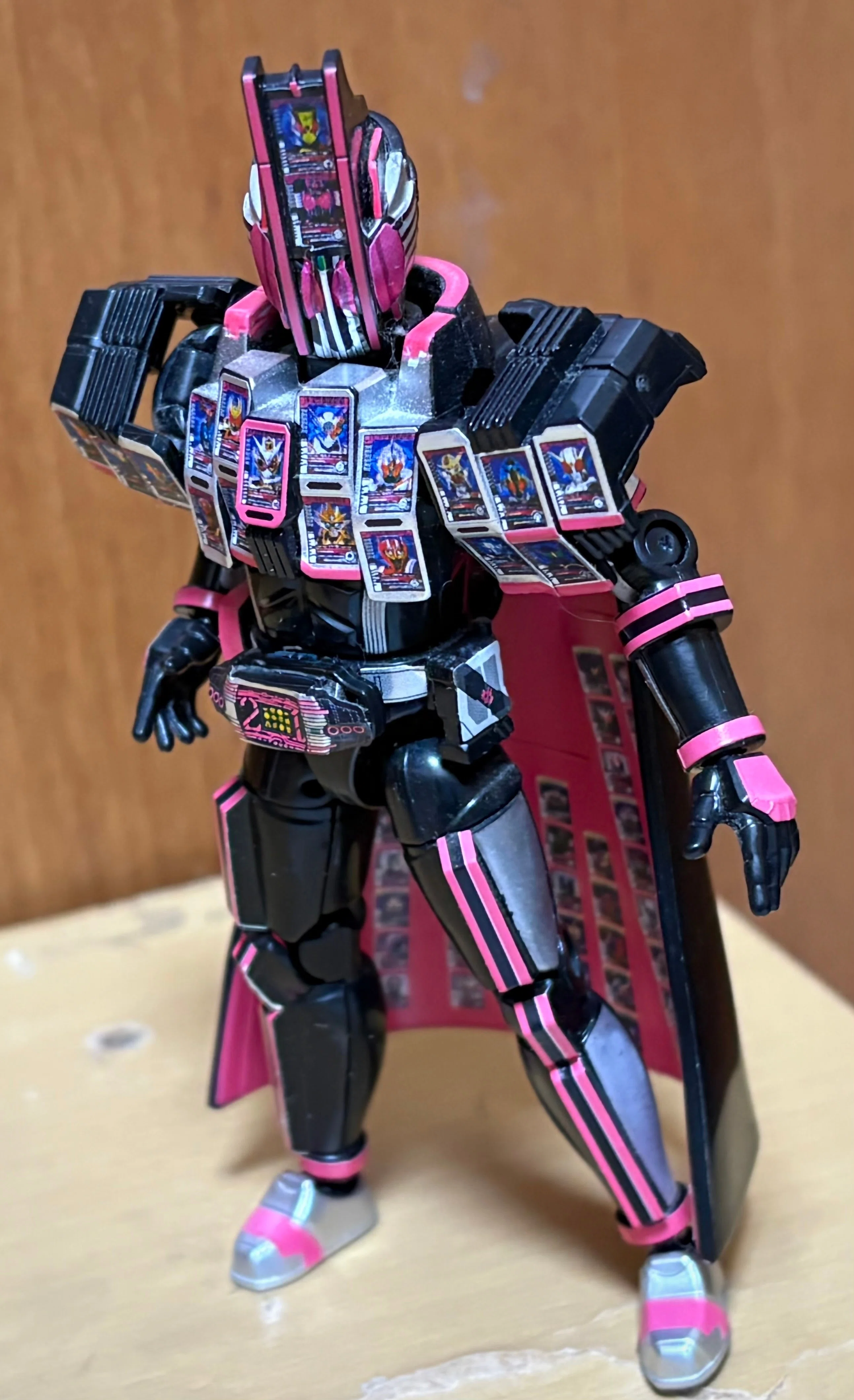 掌動 仮面ライダーディケイド コンプリートフォーム〜ﾌｧｲﾅﾙｶﾒﾝﾗｲﾄﾞ〜｜ゆー