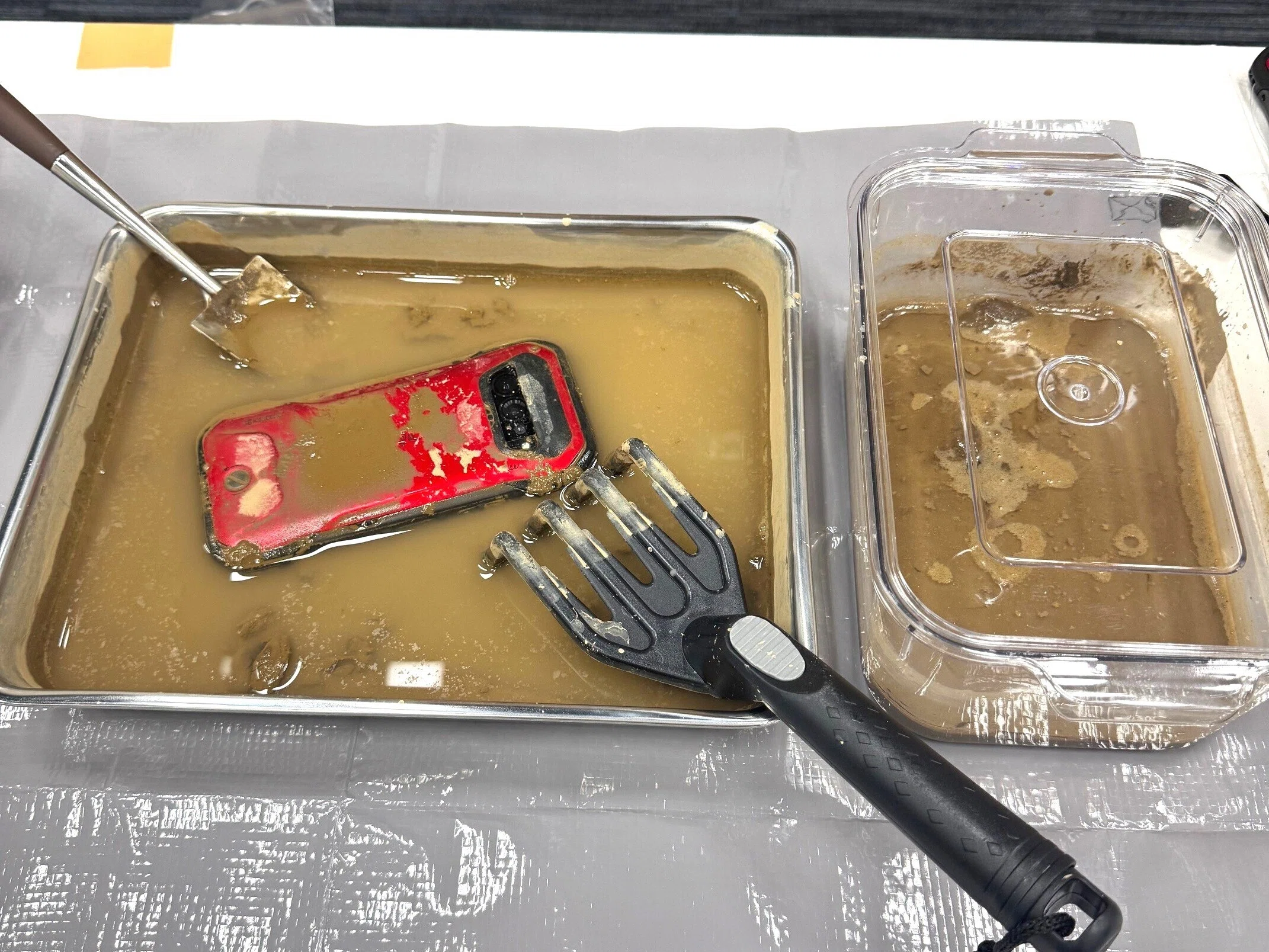 スマホを泥水に突っ込むイベントに行ってきた。TORQUE G07体験レポ