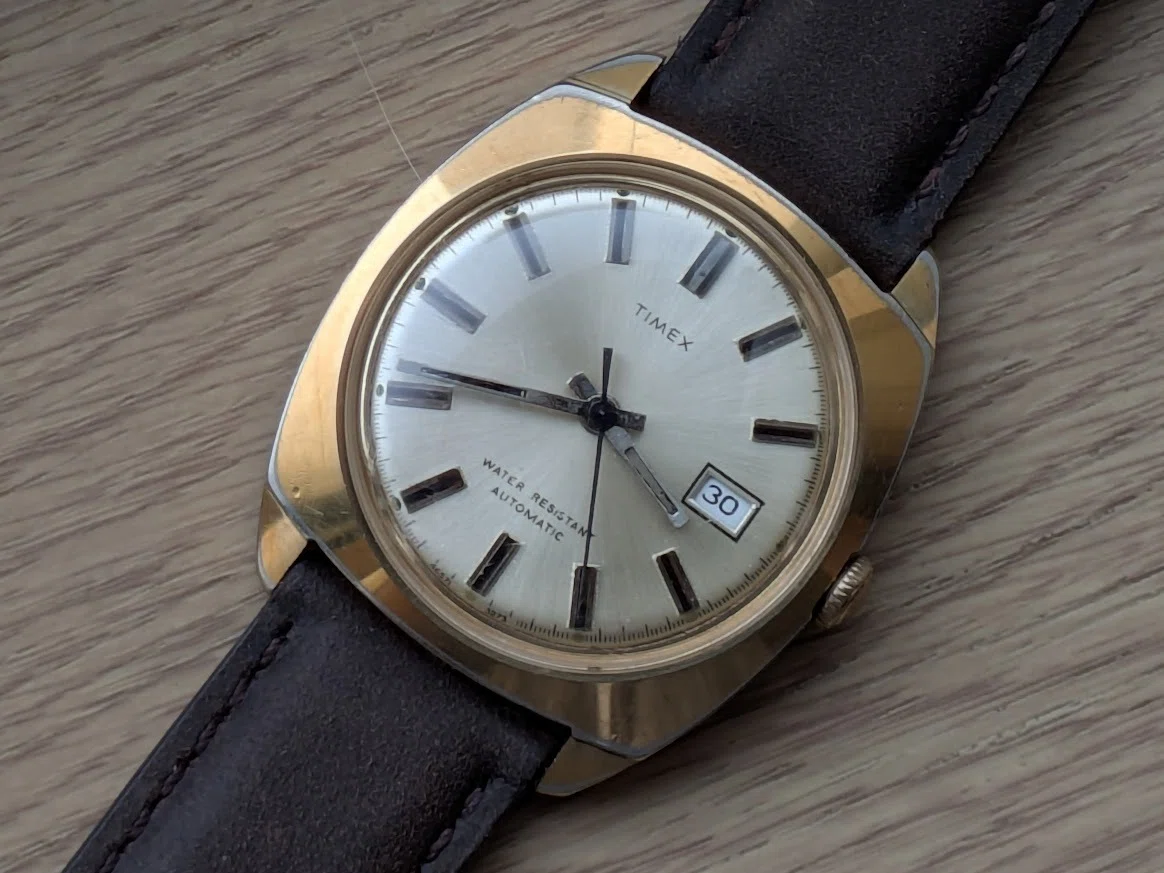 No.426 | Timex | 型番不明 | 多すぎる油とバラせない時計｜とある猫好き