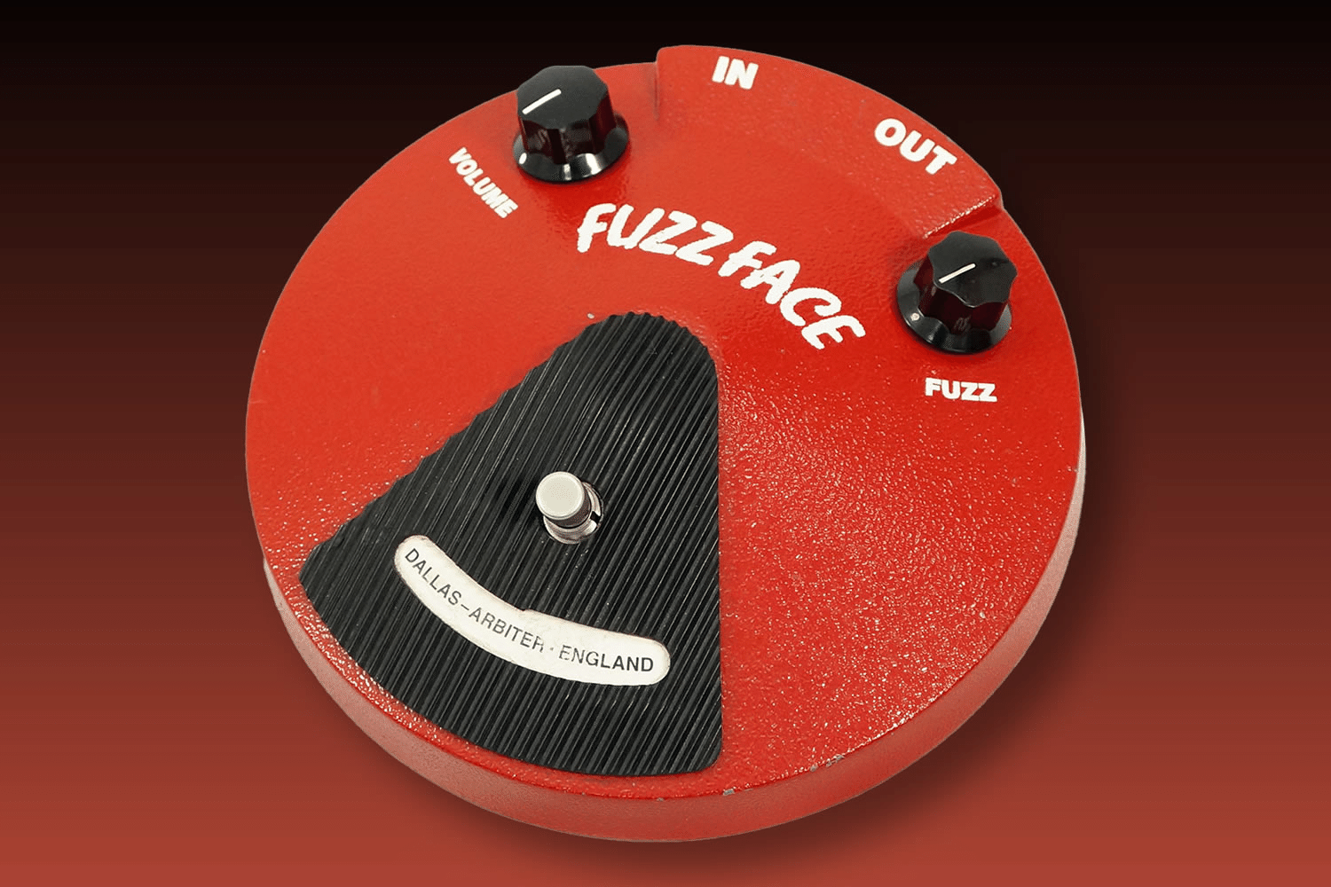 特選中古品！Dunlop製ラージサイズ筐体「Fuzz Face」が中古で入荷