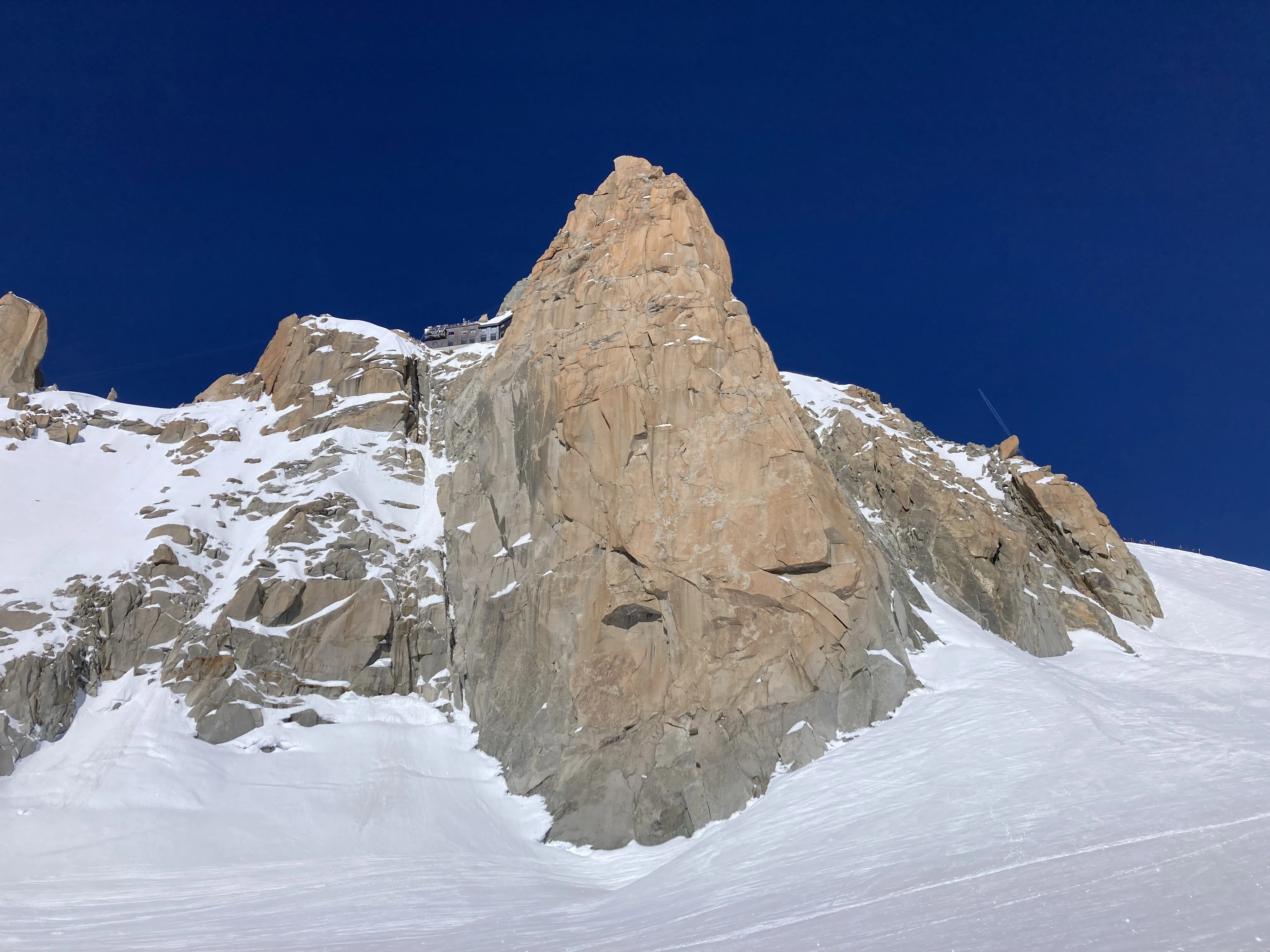 氷河スキー at the Vallée Blanche ｜tomoko BT