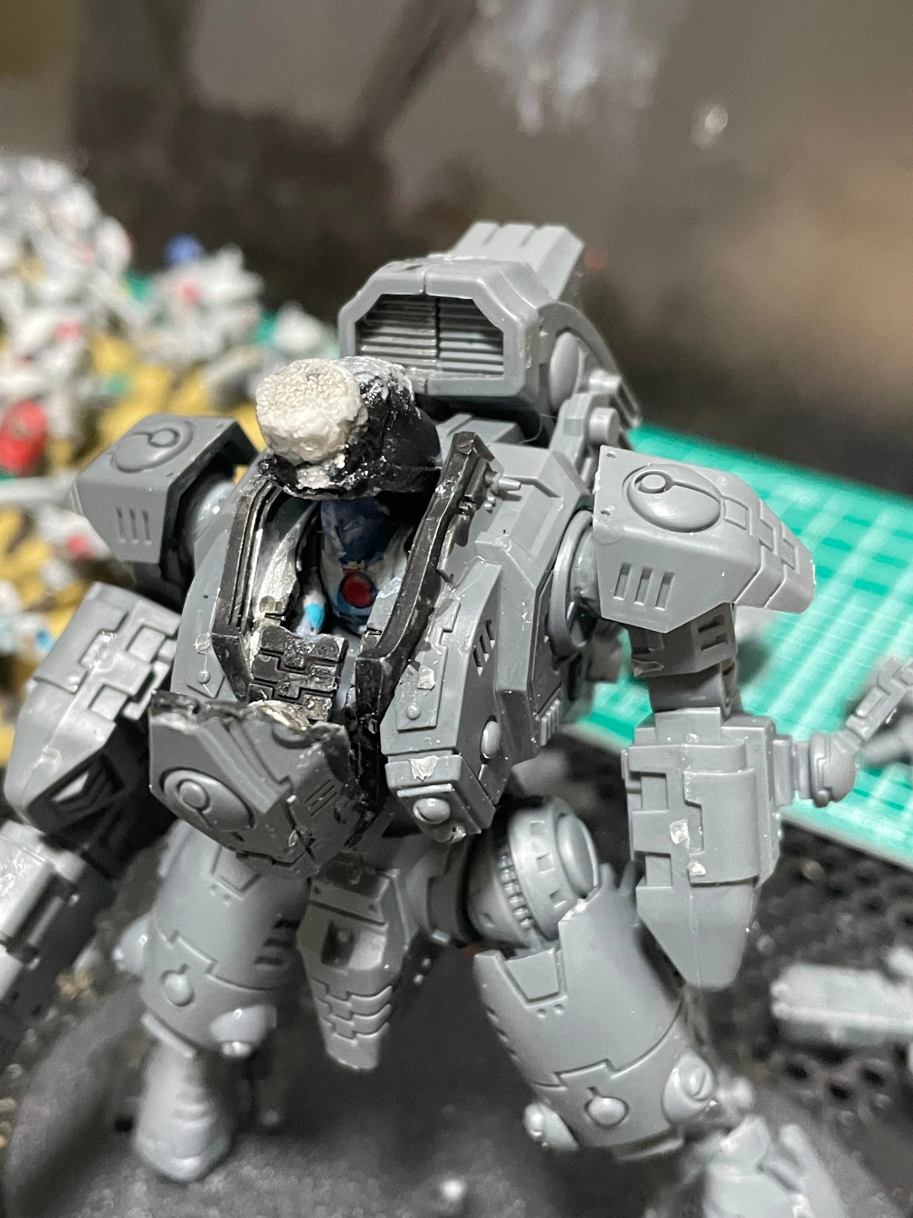 ウォーハンマー タウ エンパイア ゴーストキールバトルスーツ