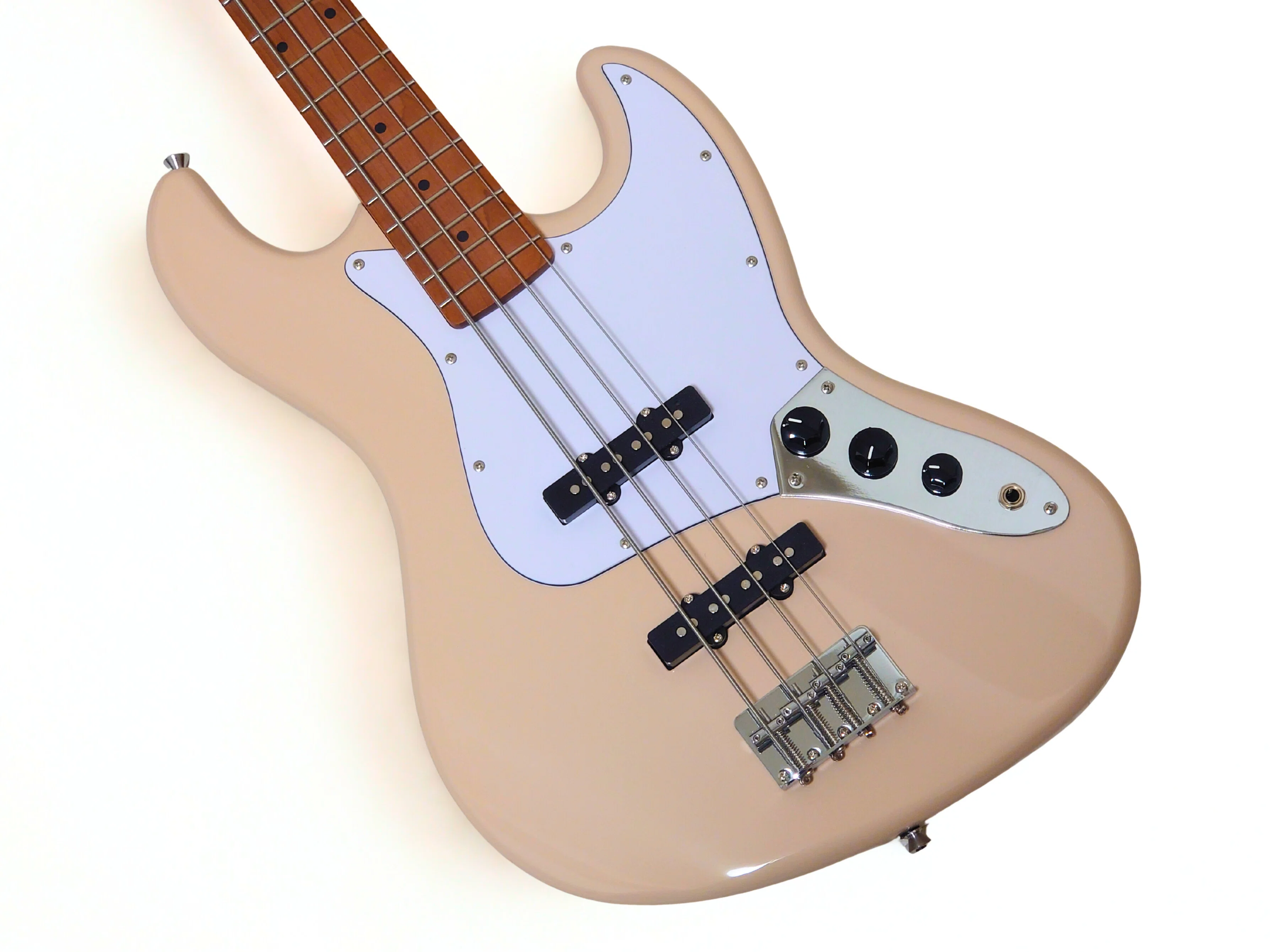 Eris. Cielito Review | An Entry-Level Model That Tells a Story