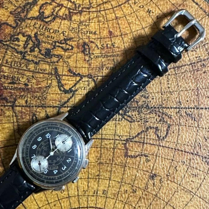 15.Breitling 縦目クロノグラフ ヴィーナス170搭載― 計器時計の黄金期