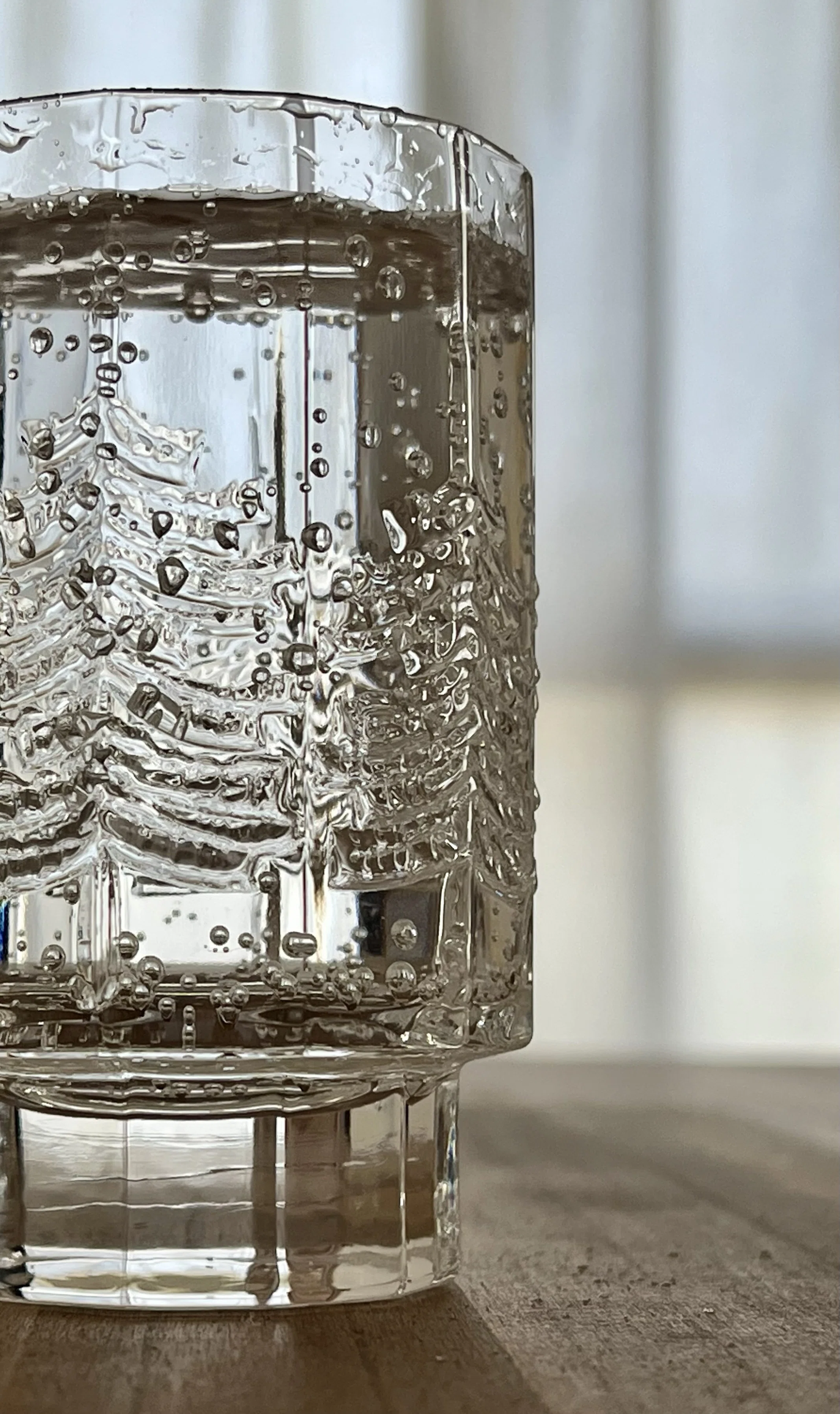  ヨルマ・ヴェンノラ \"Äiti ja lapsi\" ガラスの置物 イッタラ / iittala ガラス吹きの職人 ヨルマ・ヴェンノラ オブジェ