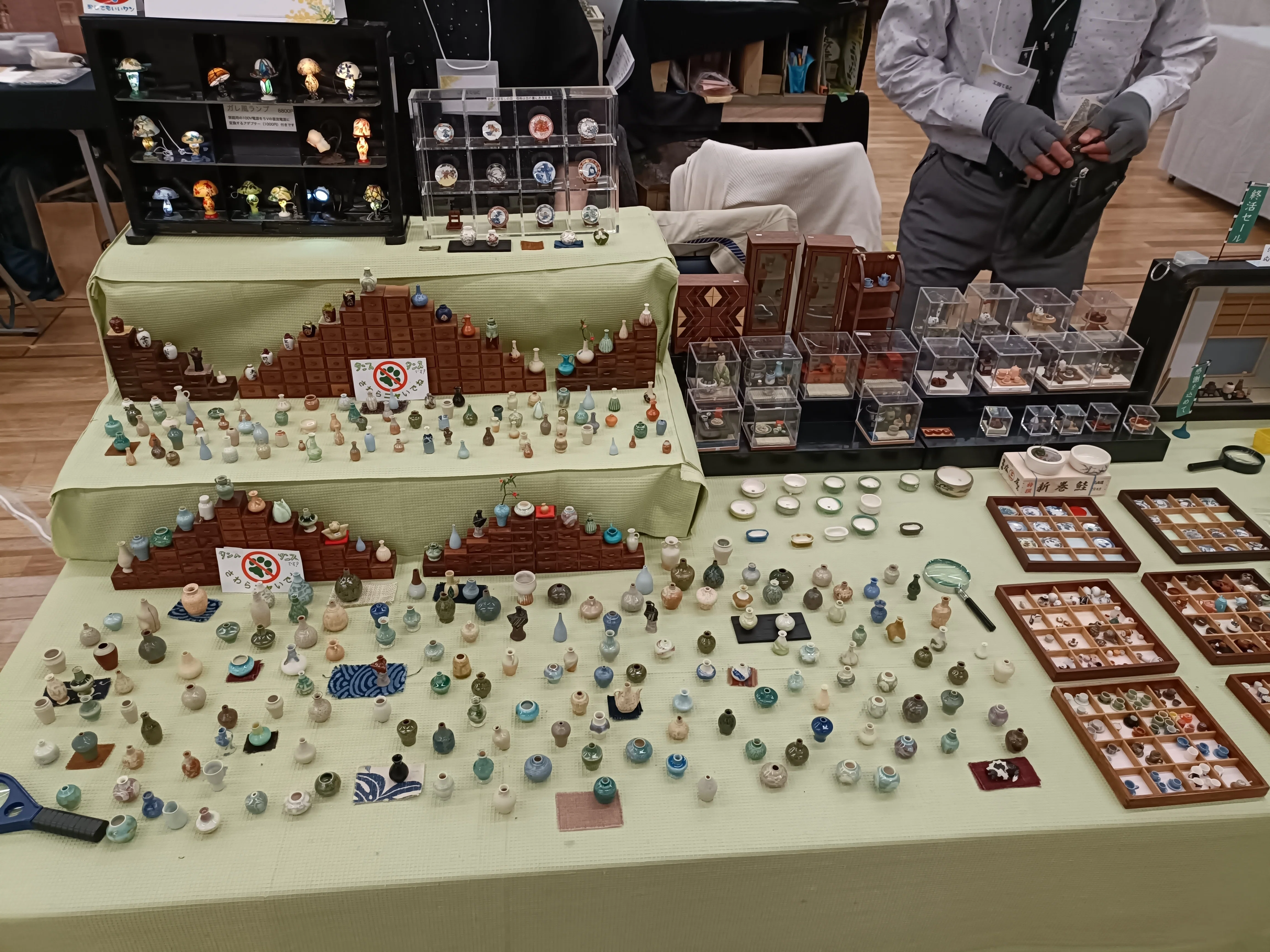ミニチュア初心者ですが、ドールハウスフェスタに行ってきました
