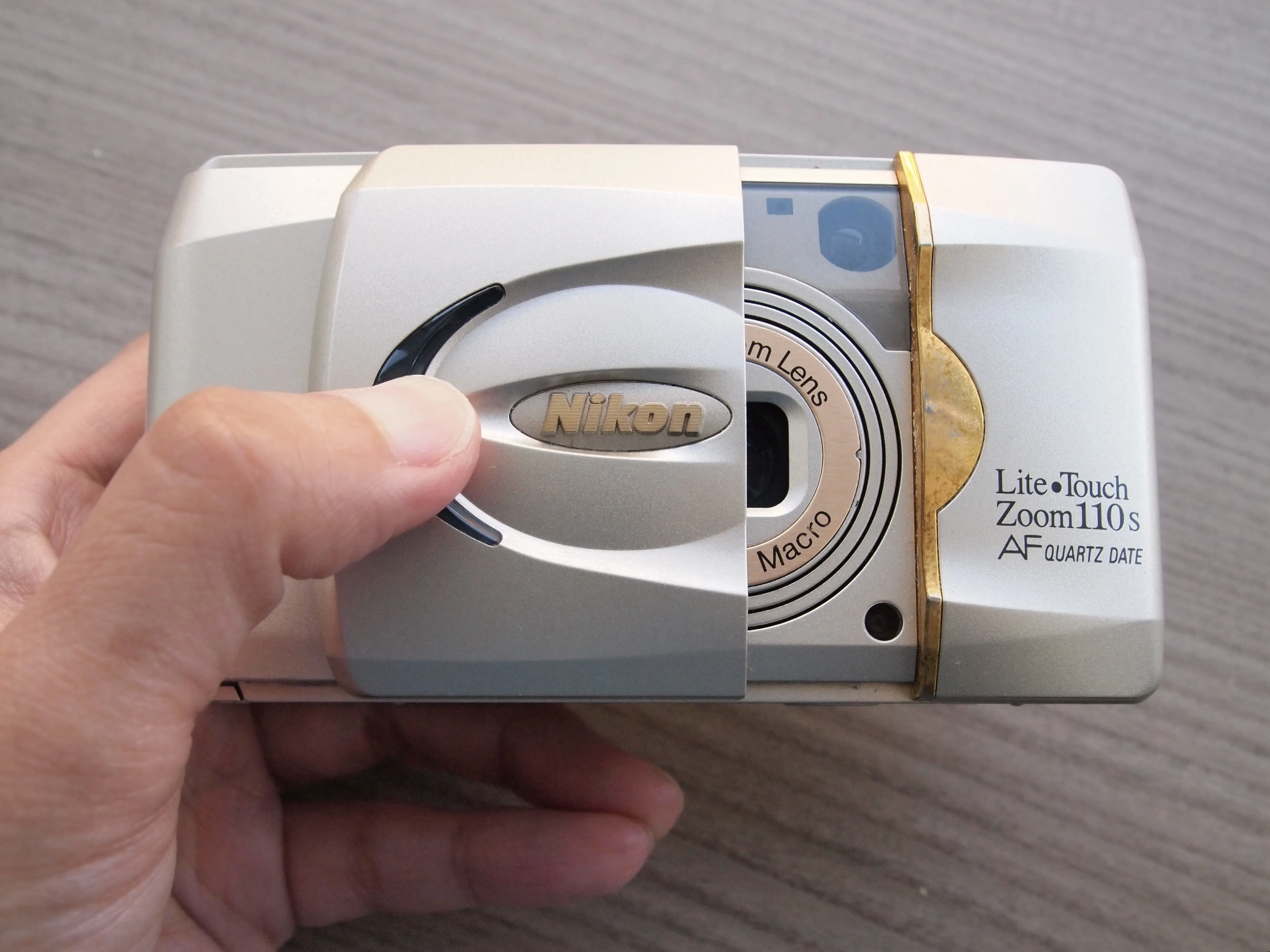 4,500円のカメラだっていいじゃない｜キハ2222