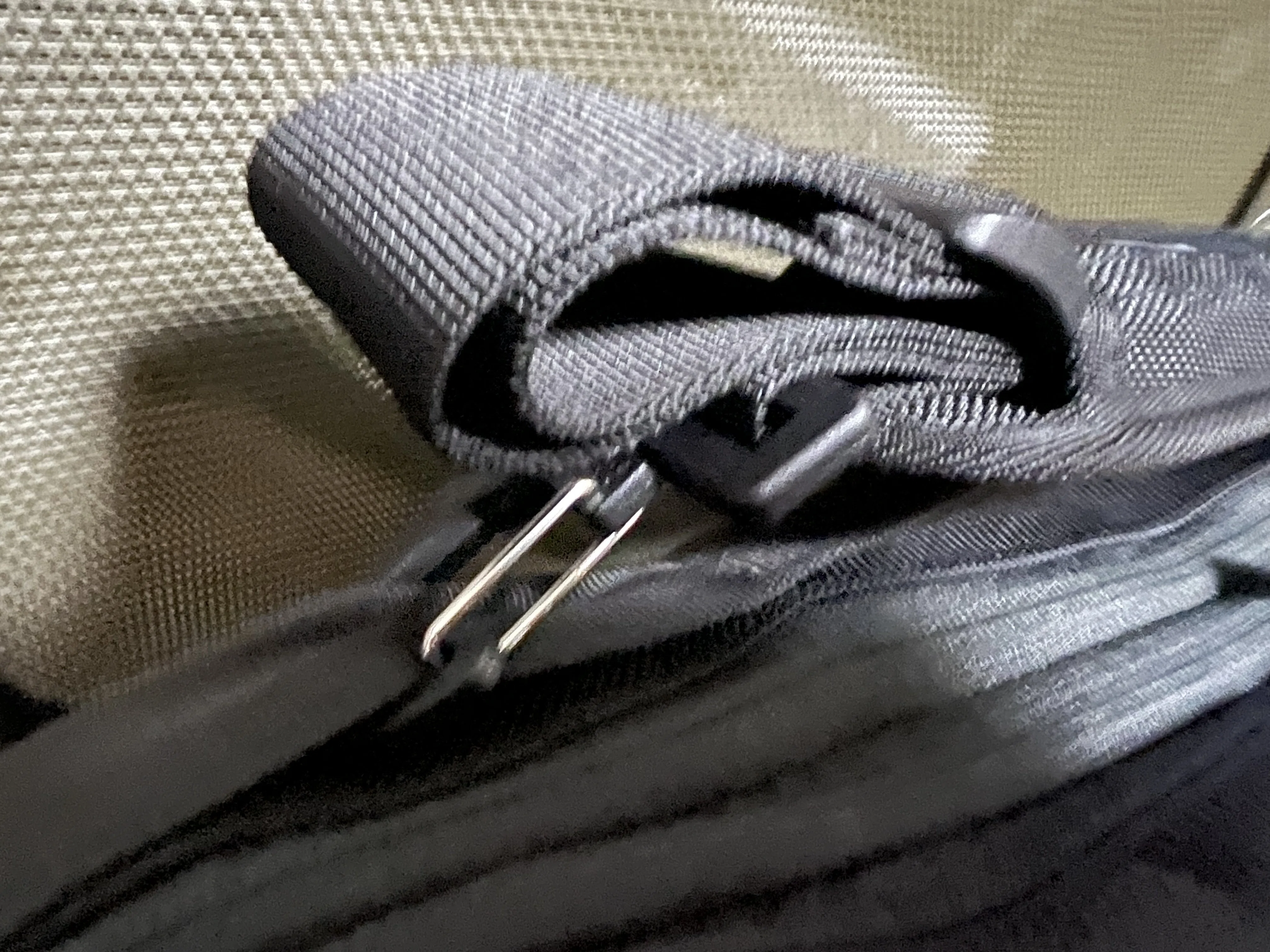 NOMANZ_GEAR】DIRACバックパックをスリング化したら意外とイケる?件｜kazy