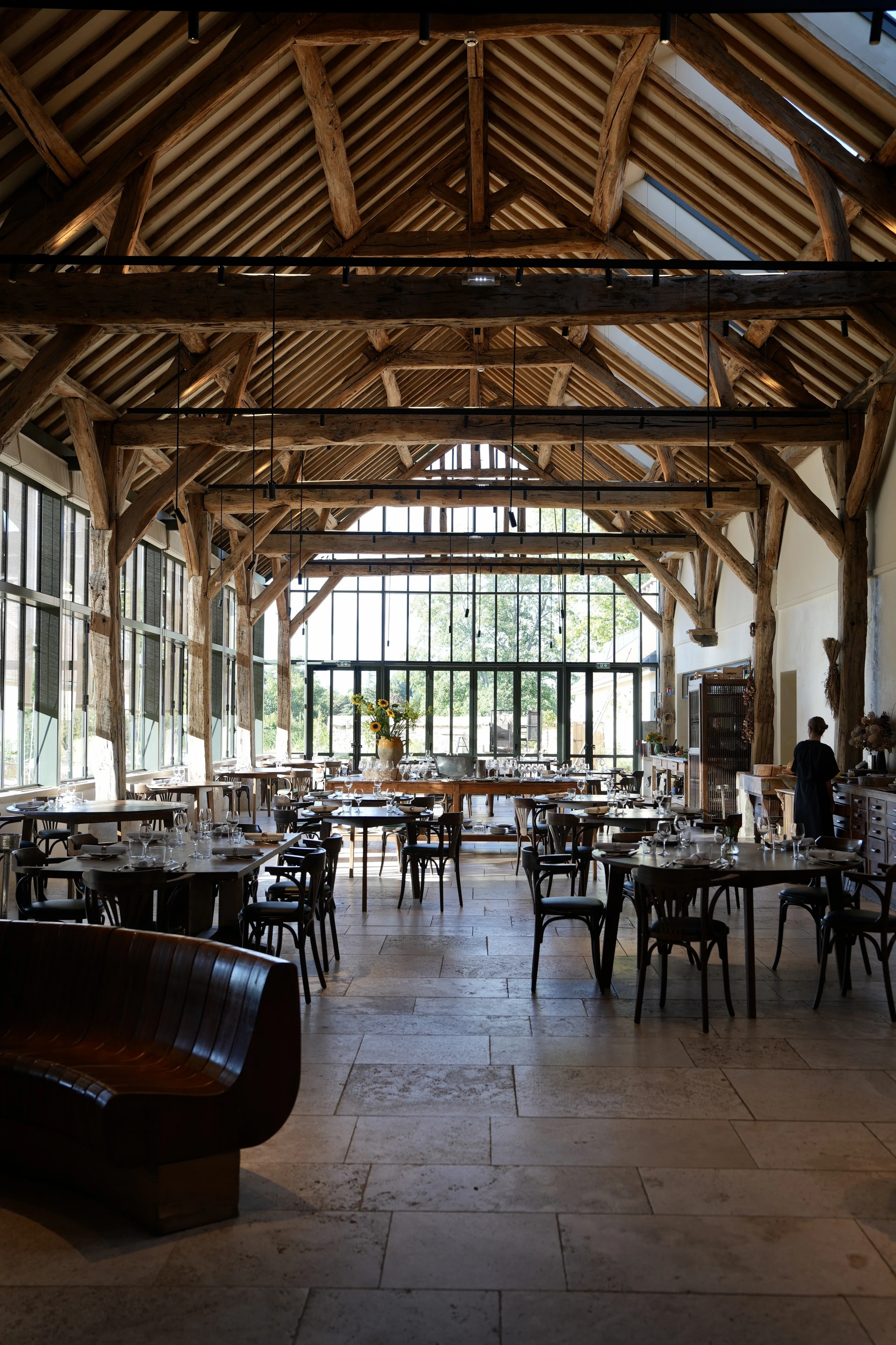 Hotel Log ⑫ Le Doyenné] An Auberge that is a 