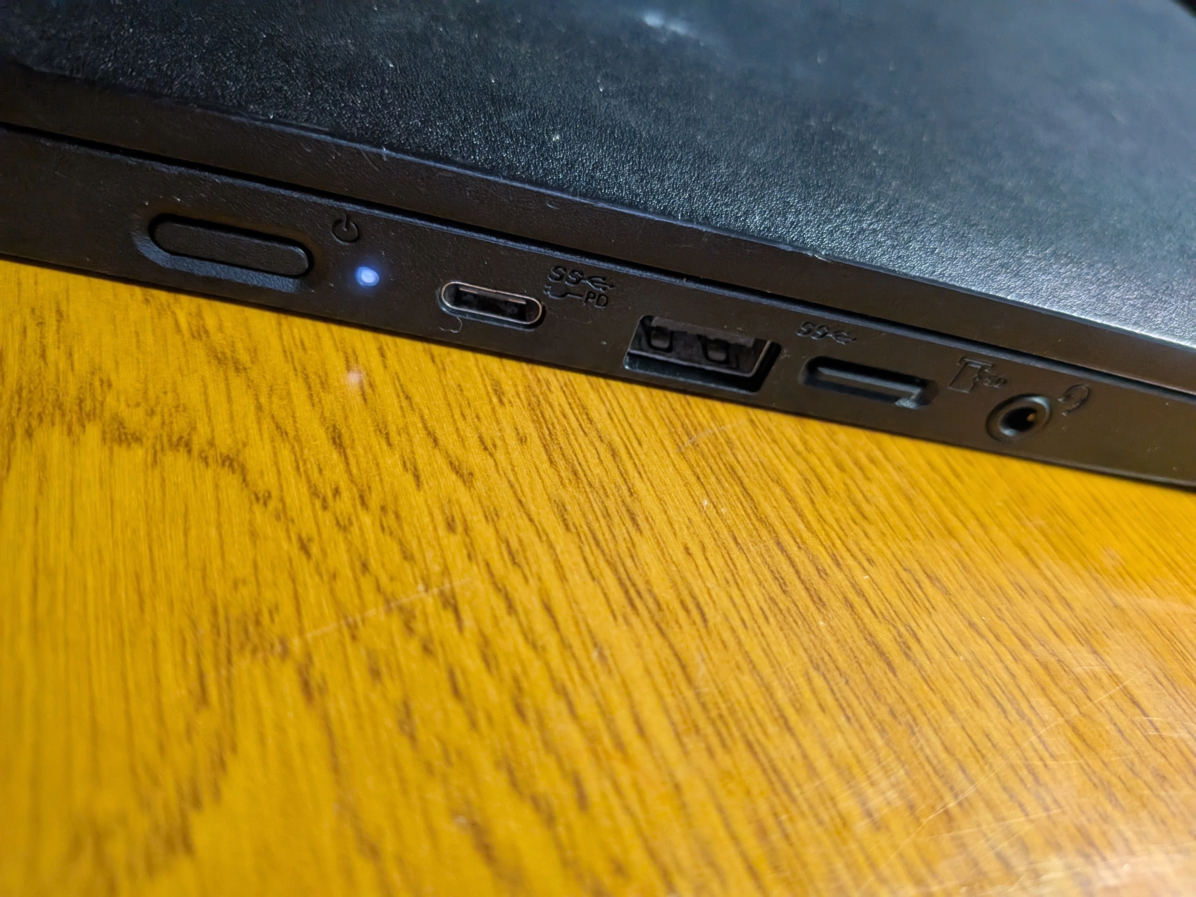 chromebookは拡張性に乏しい？｜苦労無な生活
