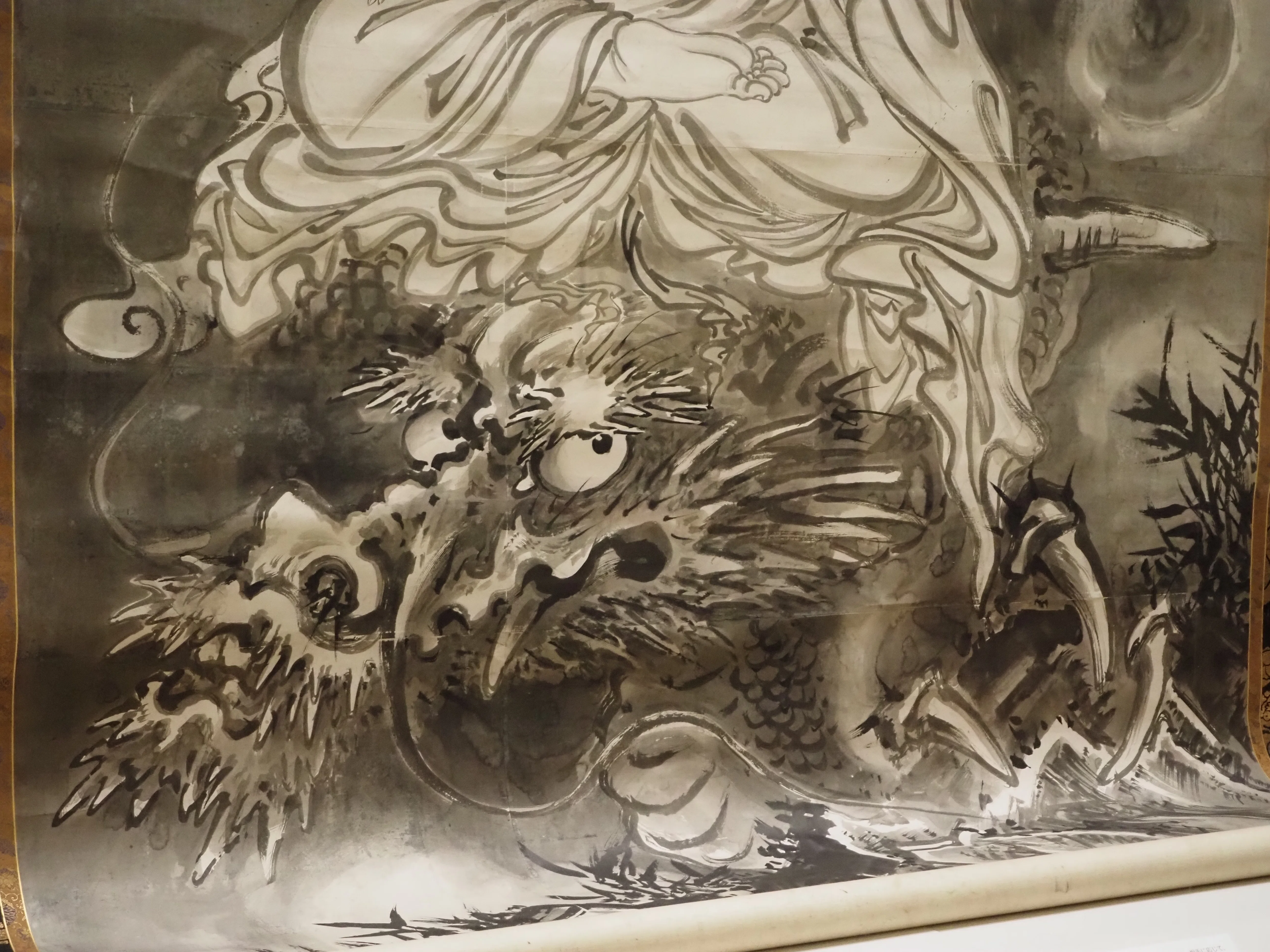 河鍋暁斎の《龍頭観音》を見ていたら、戸隠神社の天井画を再現したく