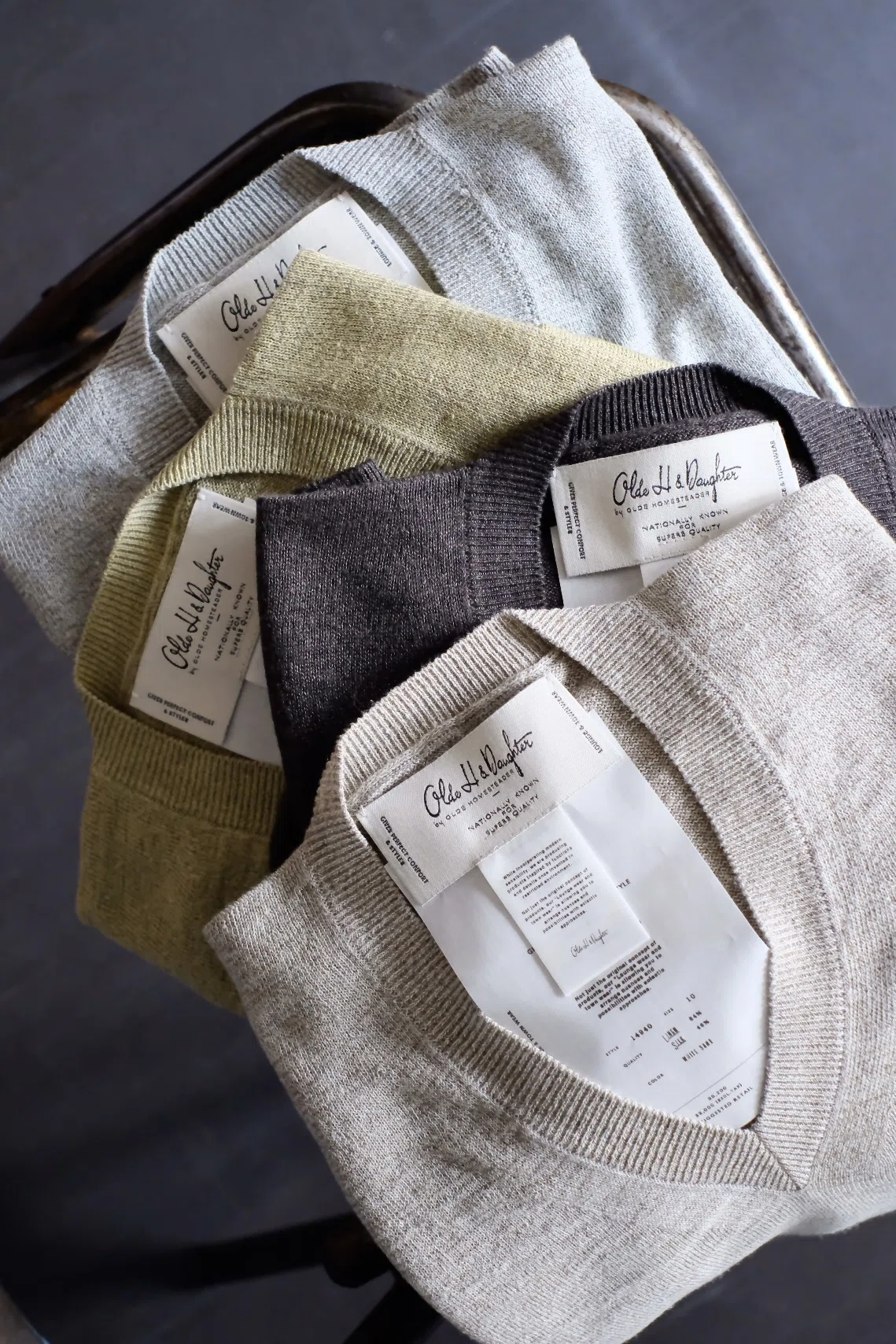 力の抜けた上品さ、シルクリネンという贅沢 ”olde h&daughter LINEN