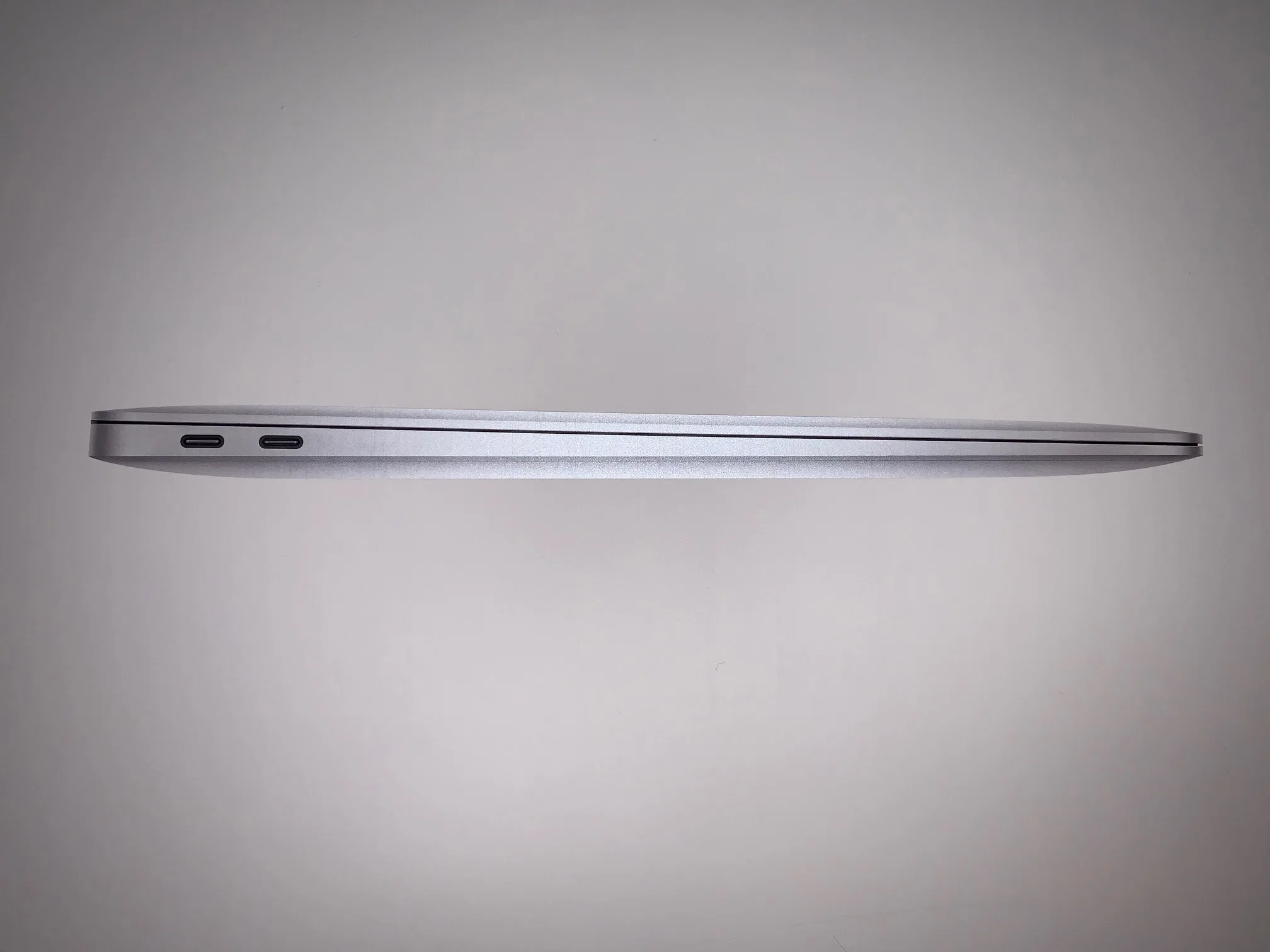 レビュー】Macbook Air M1は化け物級の寿命でいつまでも使えるのか