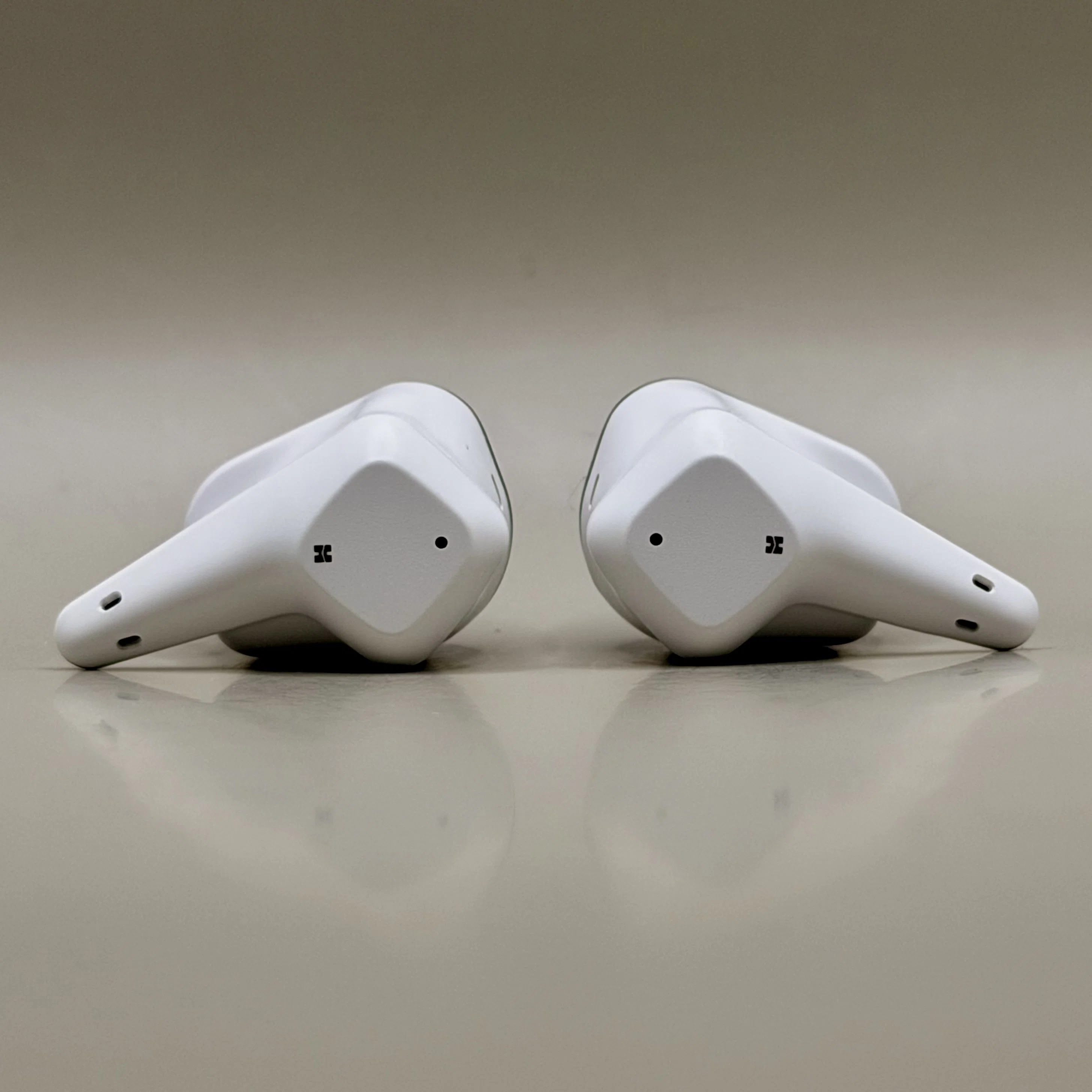 HIFIMAN Svanar Wireless Jrのレビュー｜ラルフ・ヒンクリー