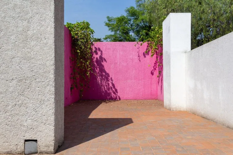 メキシコ建築の巨匠 ルイス・バラガンを訪ねる旅｜メキシコ観光