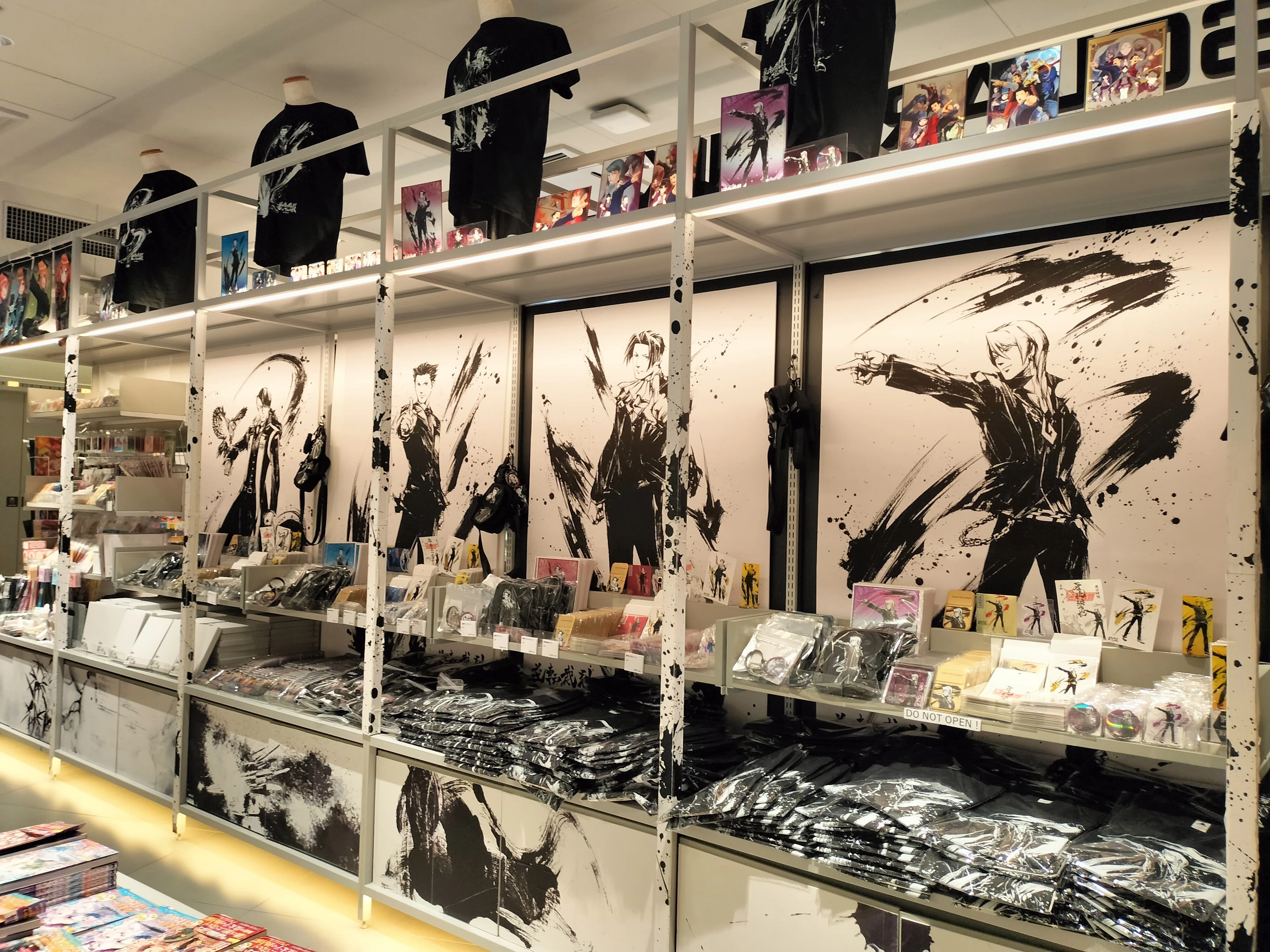 逆転裁判6　　 キラ泊アクリルプレート　　墨絵SHOP 大切な 逆転裁判 墨絵SHOP IP 6階 TSUTAYA 逆転裁判」シリーズ×墨絵SHOP