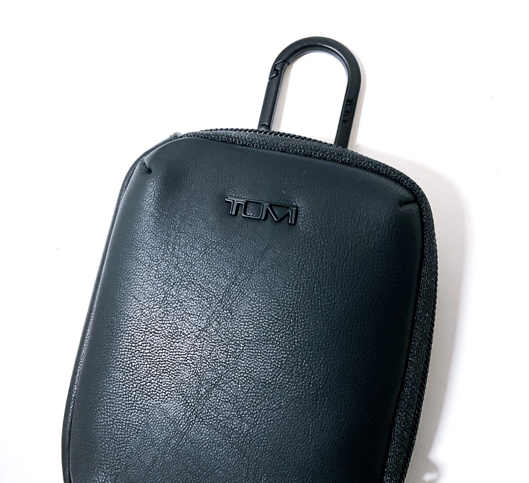 TUMI】「モジュラー・アクセサリー・ポーチ レザーver.」を開封【過ぎ