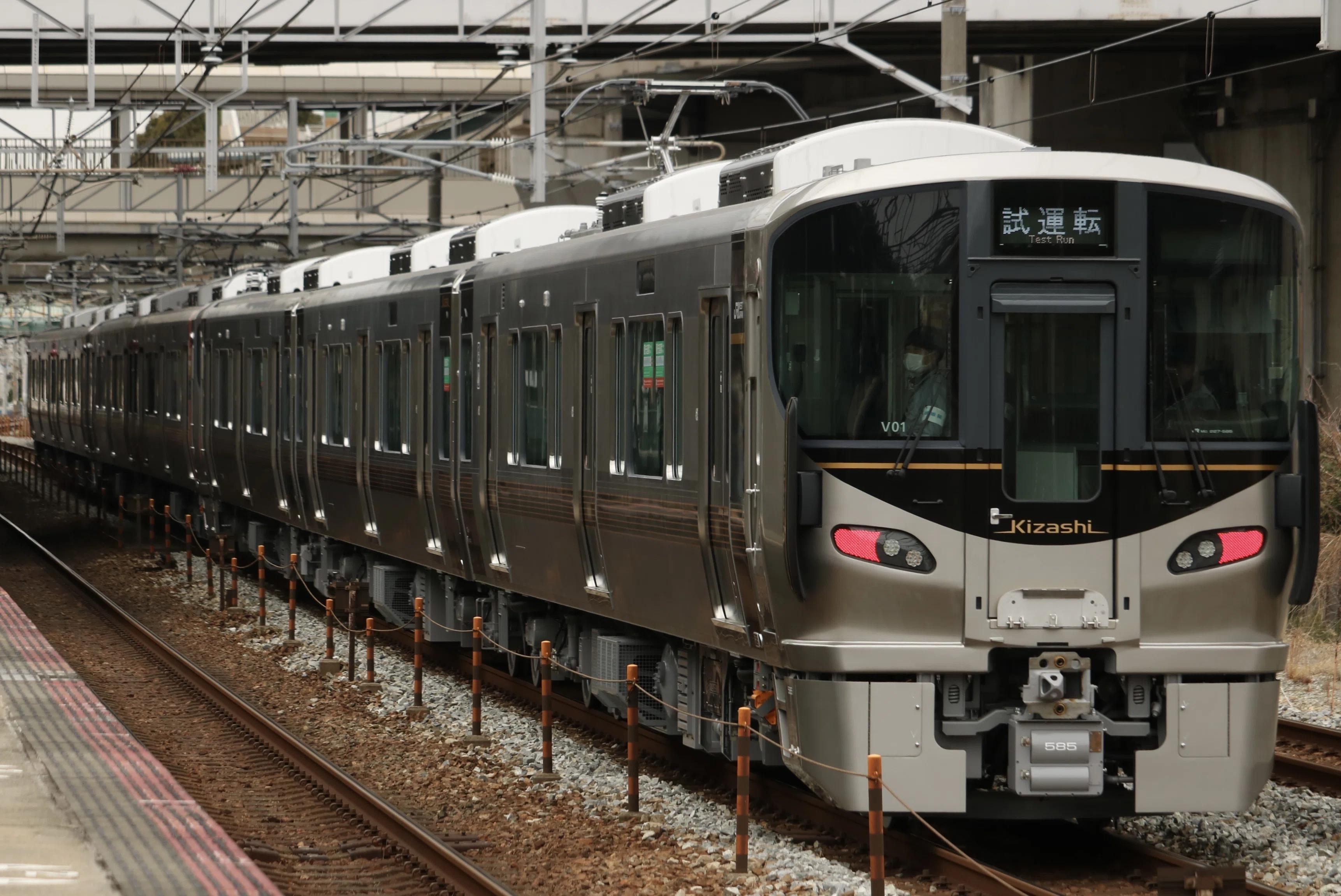 227系kizashi 近車出場試運転【JR西日本】｜まっちゃ