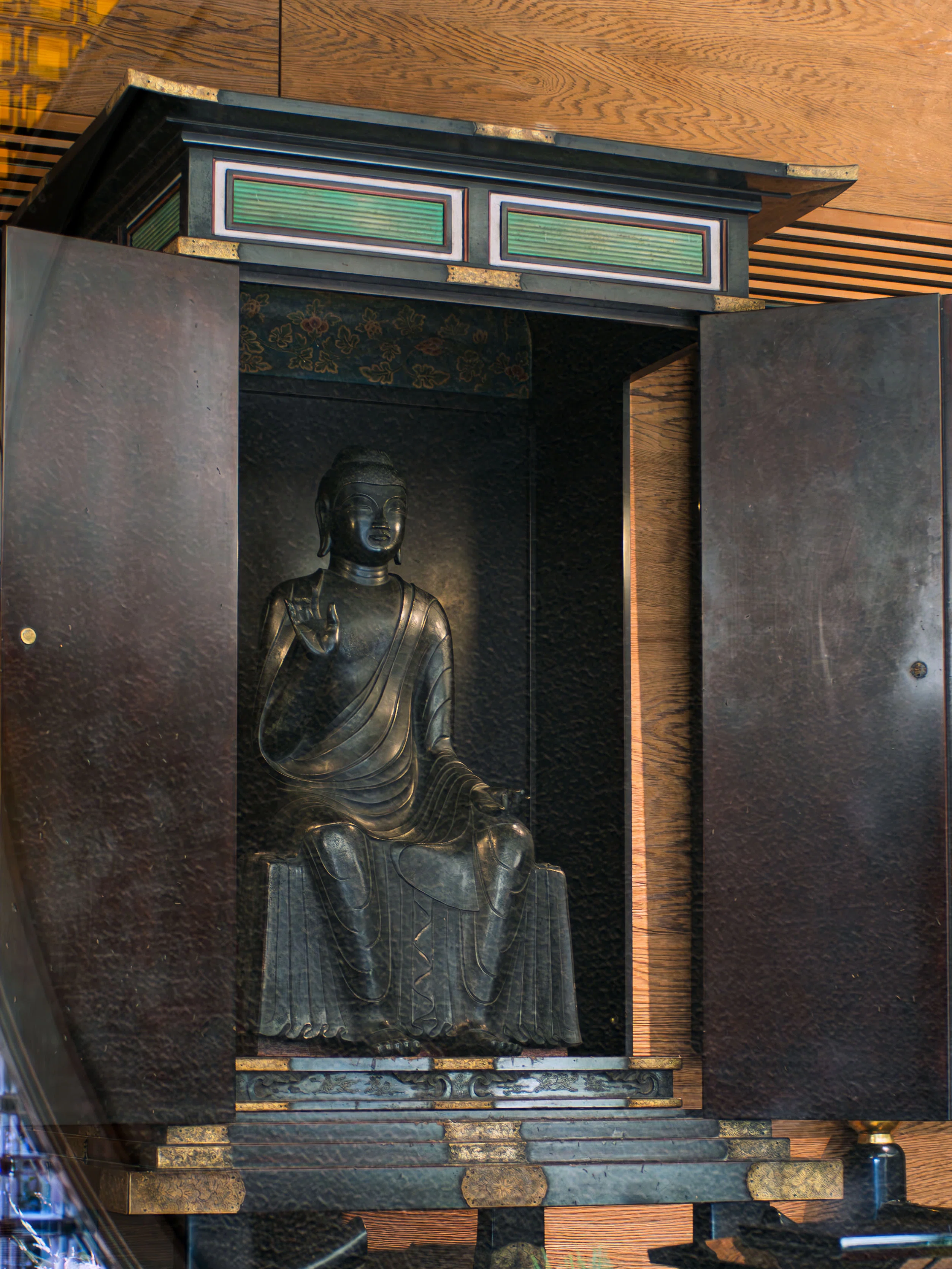 忘れられていた寺宝／深大寺の白鳳仏 ― 釈迦如来倚像【後編