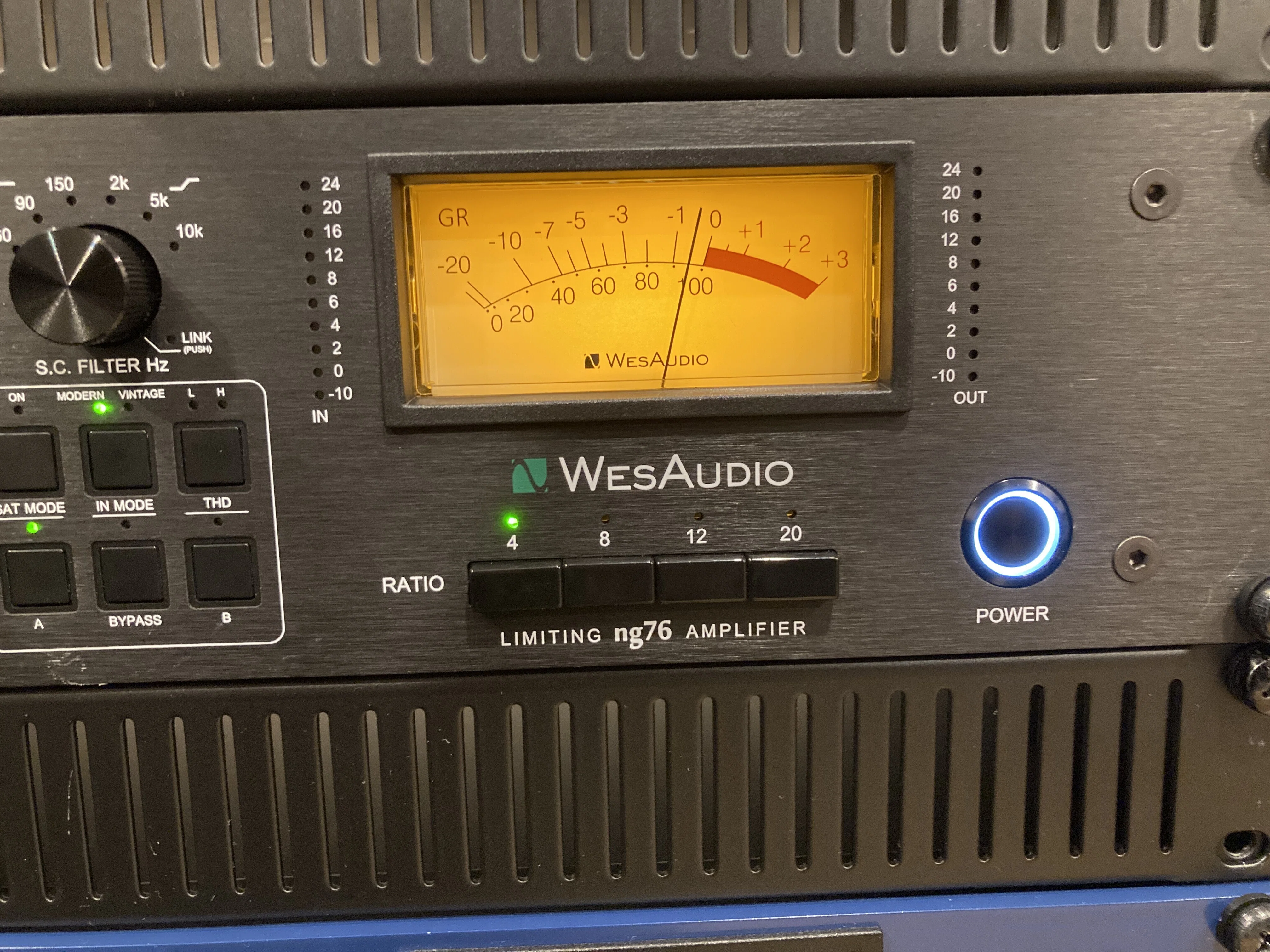 VU メーター NG76のVUメーターについて、WesAudioの方と直接お話ししてみた｜ふーk