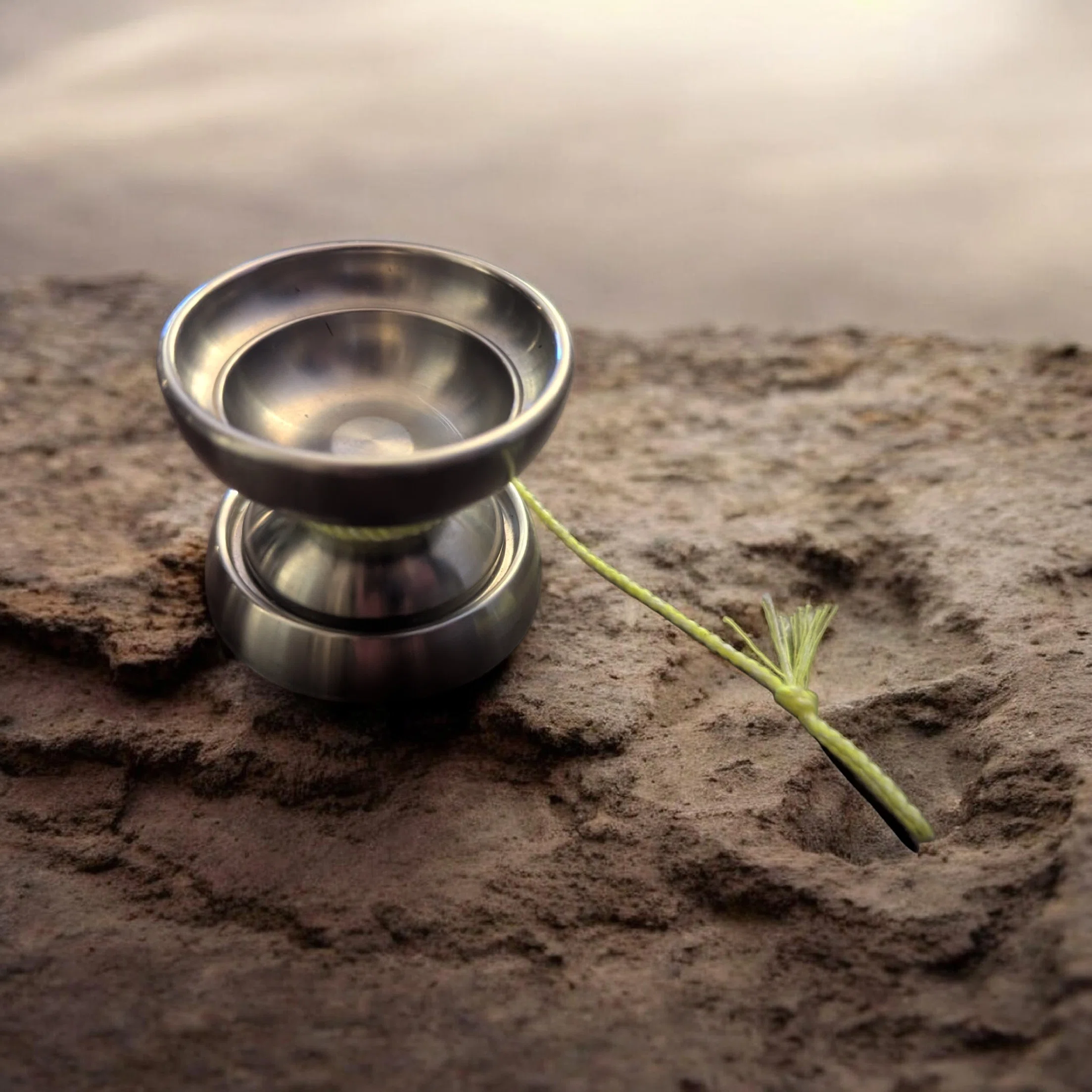 現代の錬金術師が放つ、異才を放つAlchemik yoyosの世界線｜ヨーヨー