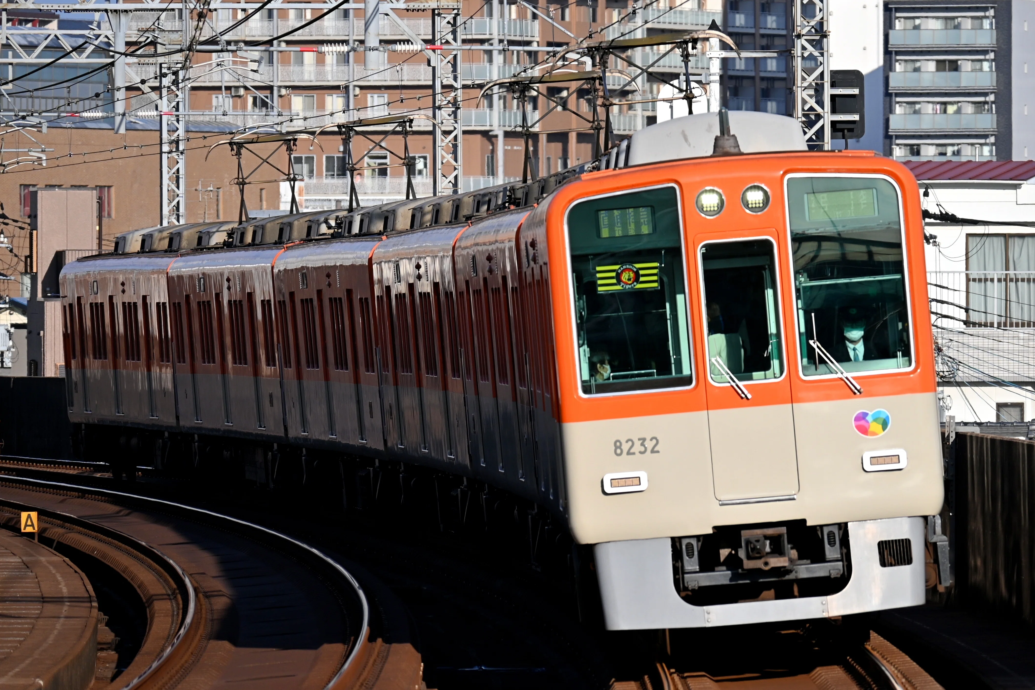 阪神電車 前後で異なる顔の8523F・山陽車の「特急 東須磨行き」を撮る