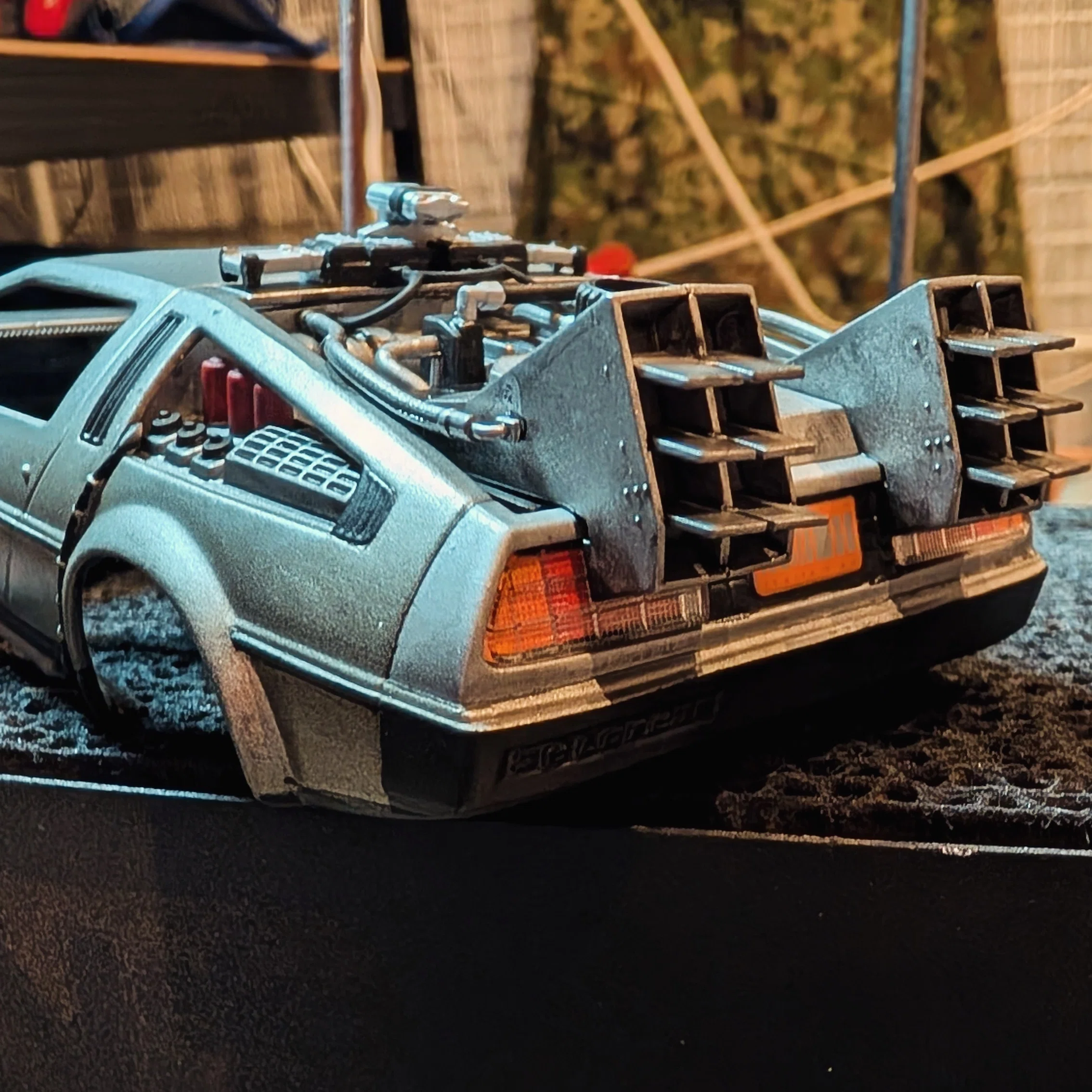 1/24 アオシマ DMC-12 