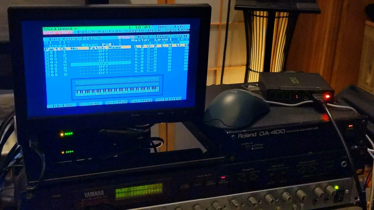 Roland S-50 デジタルサンプリングキーボード シンセサイザー 扱いきれなかったんだ。ROLAND S-50（1986）｜tenio39