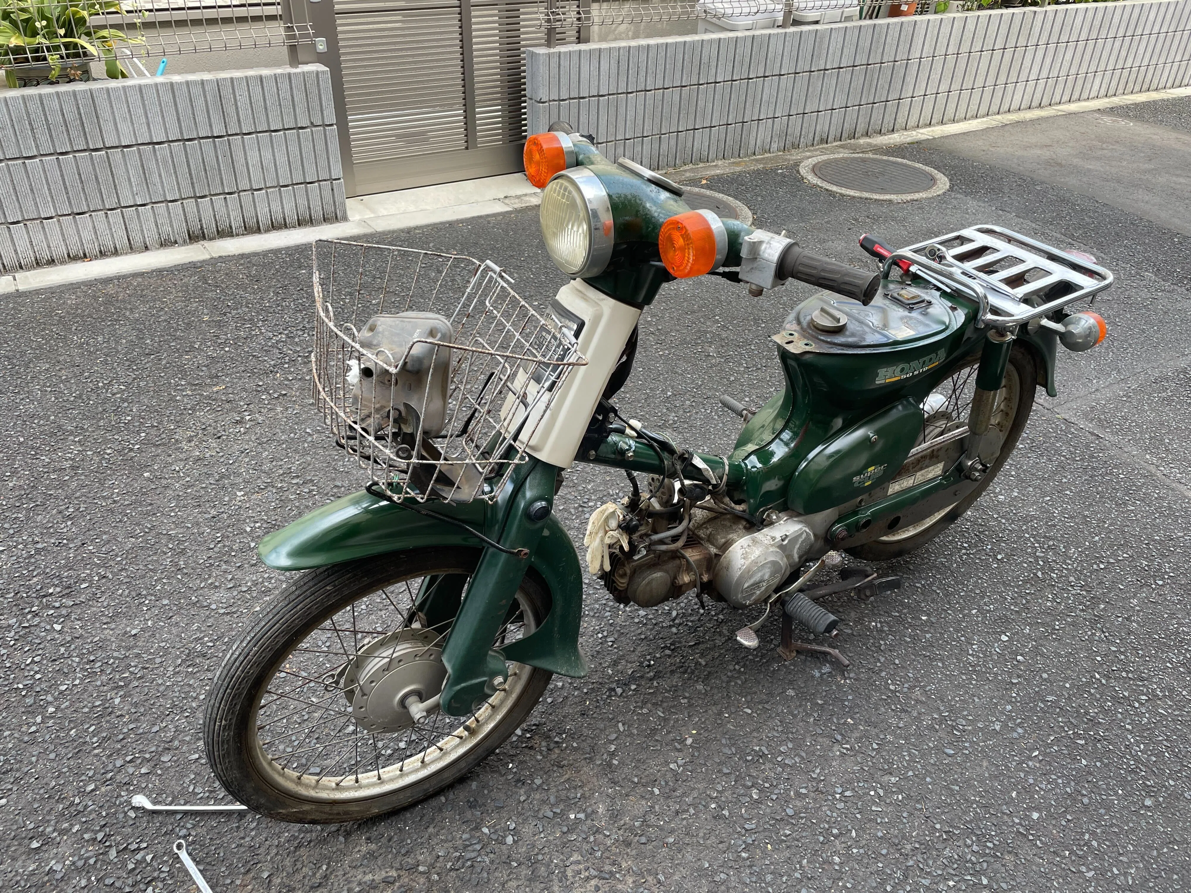 スーパーカブC50 清掃・年式確認 メンテナンス記録 vol.2｜雄一朗