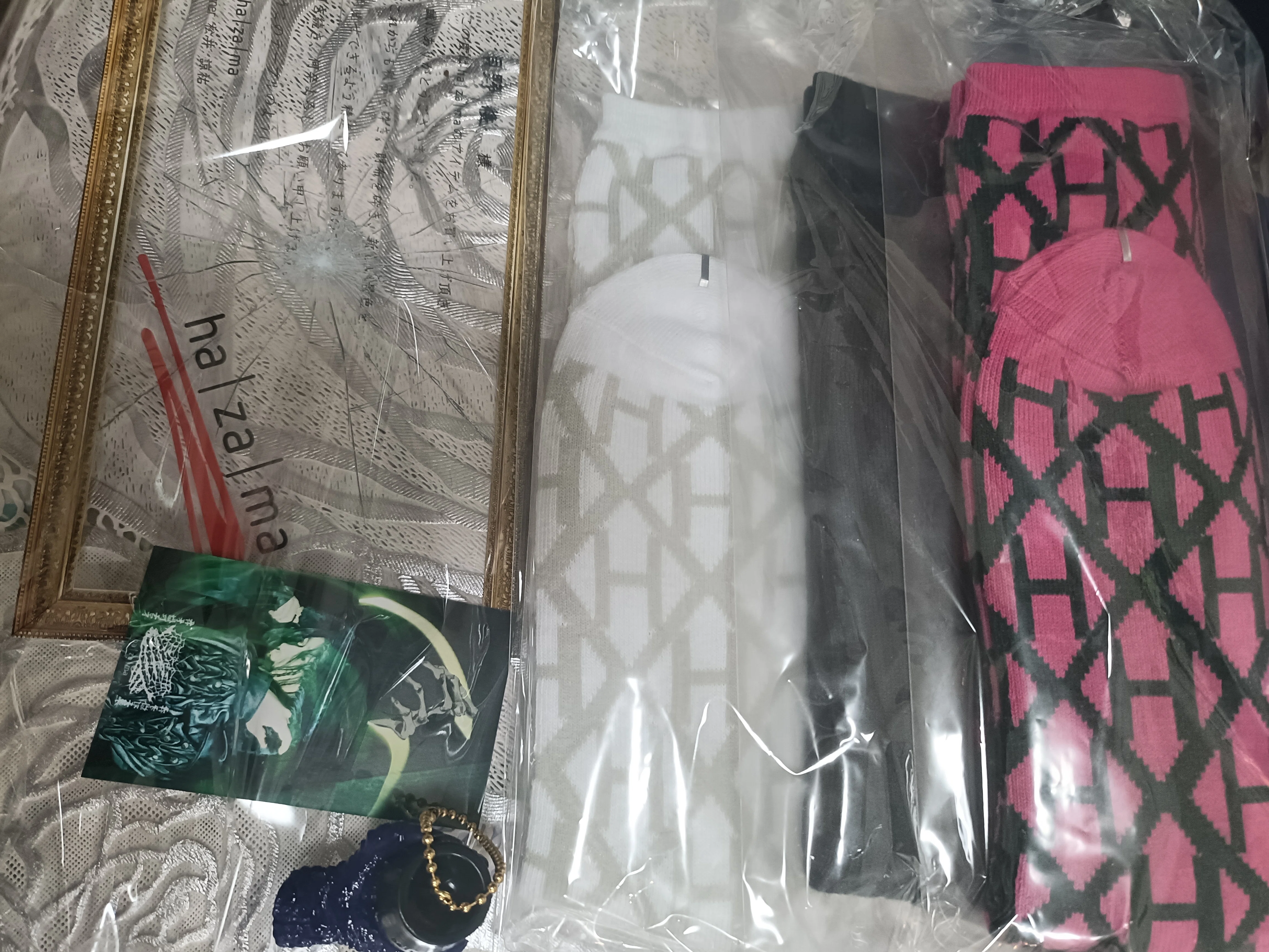 hazama cross key logo socks』を購入致しました!｜議論メシ編集部