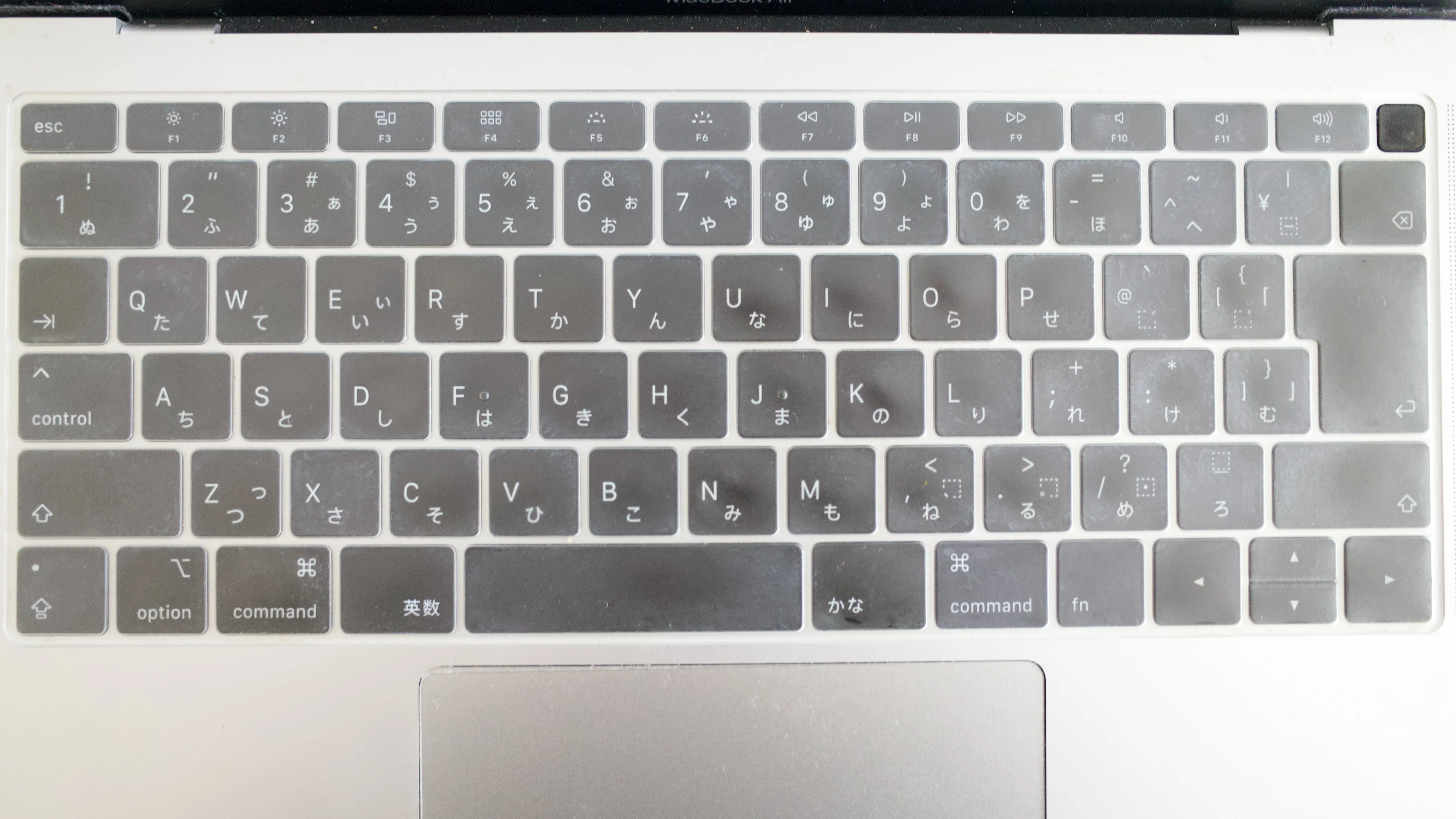 新型MacBook AirとiPad Airを使ってみたところ｜くしな｜6畳の心地よい