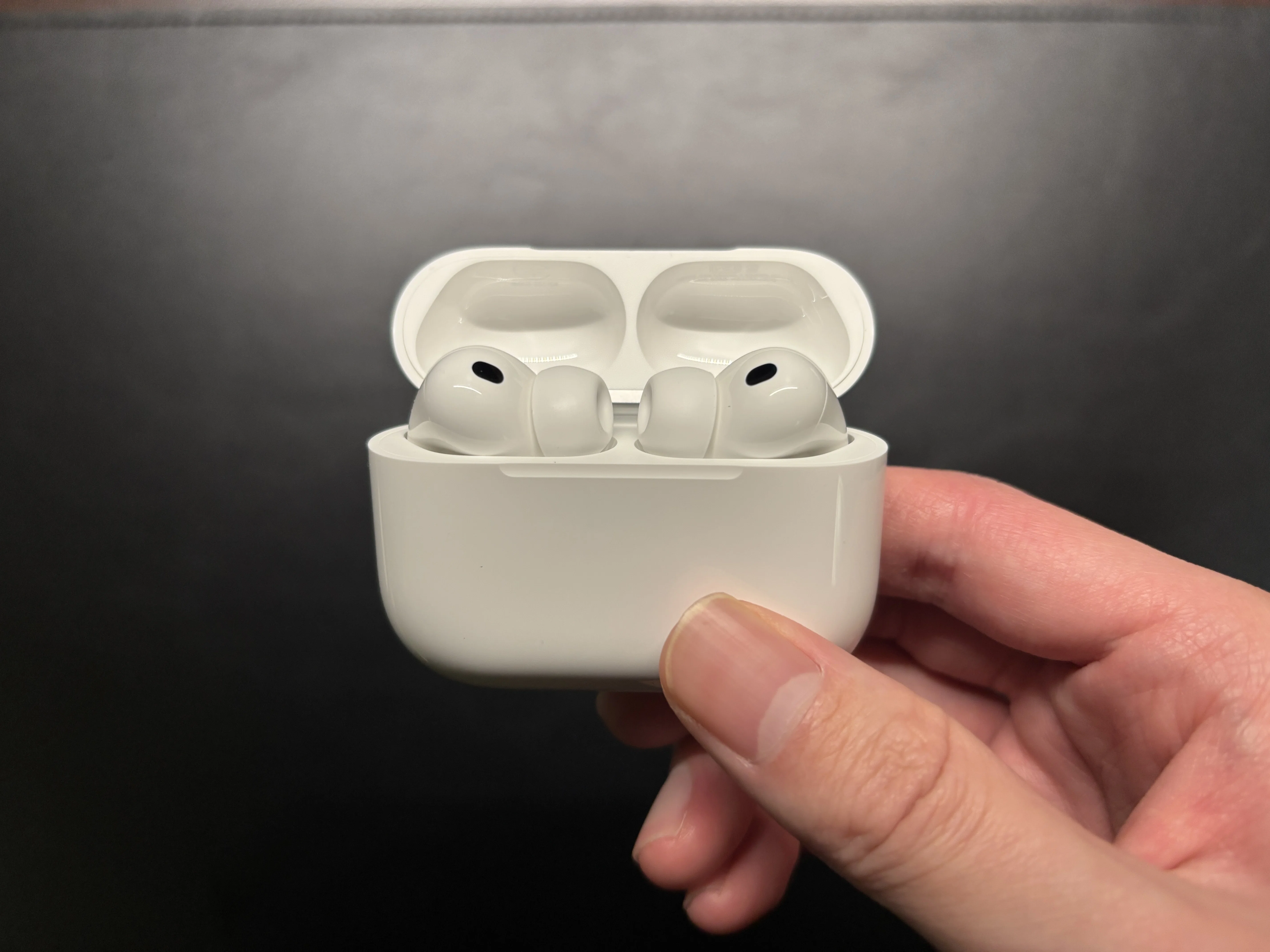 AirPods Pro 3は買って後悔する？3ヶ月使ったリアルな感想｜ケンザキ