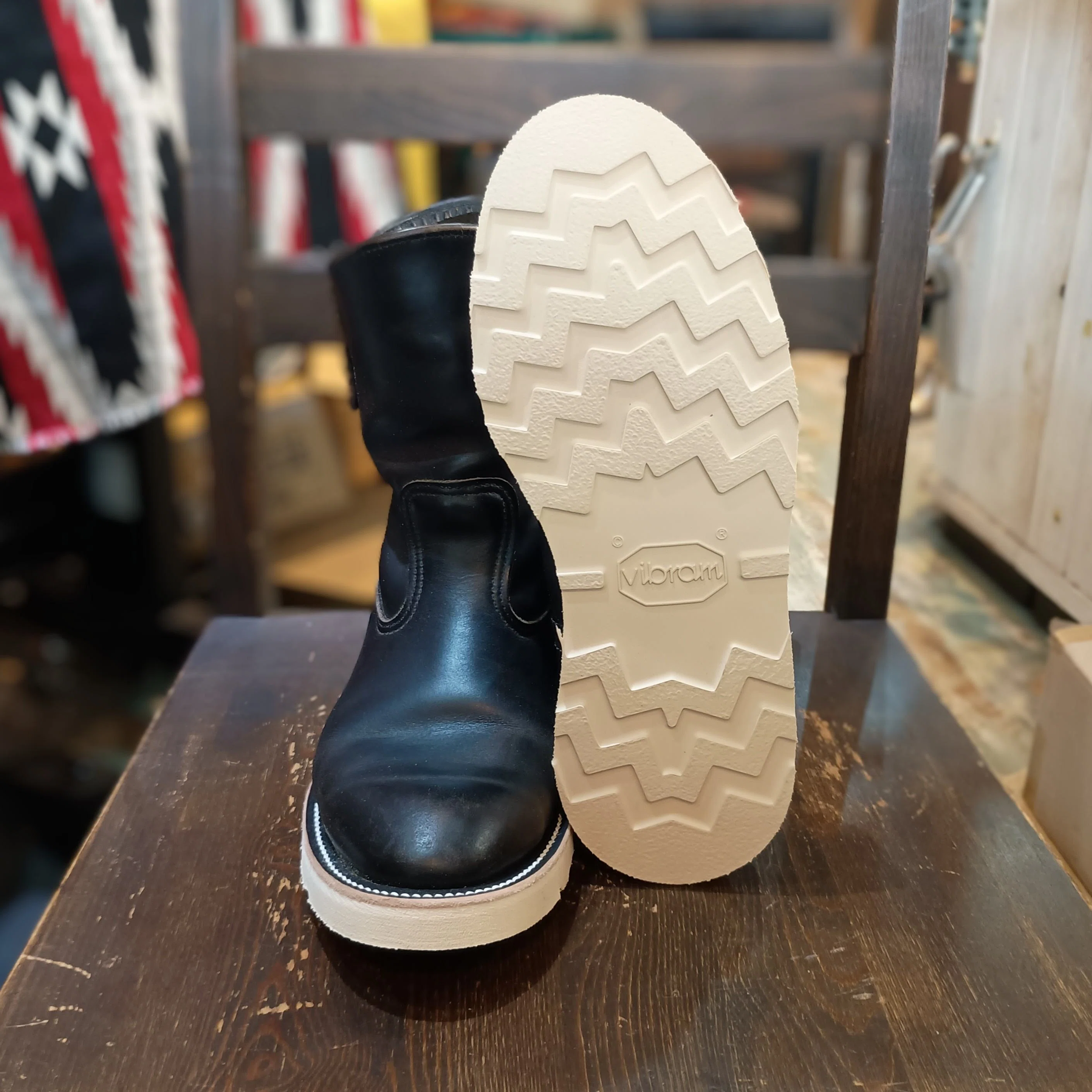 Resole/ソールカスタム】Red Wing#8169 PECOS+vibram#4014｜CREA