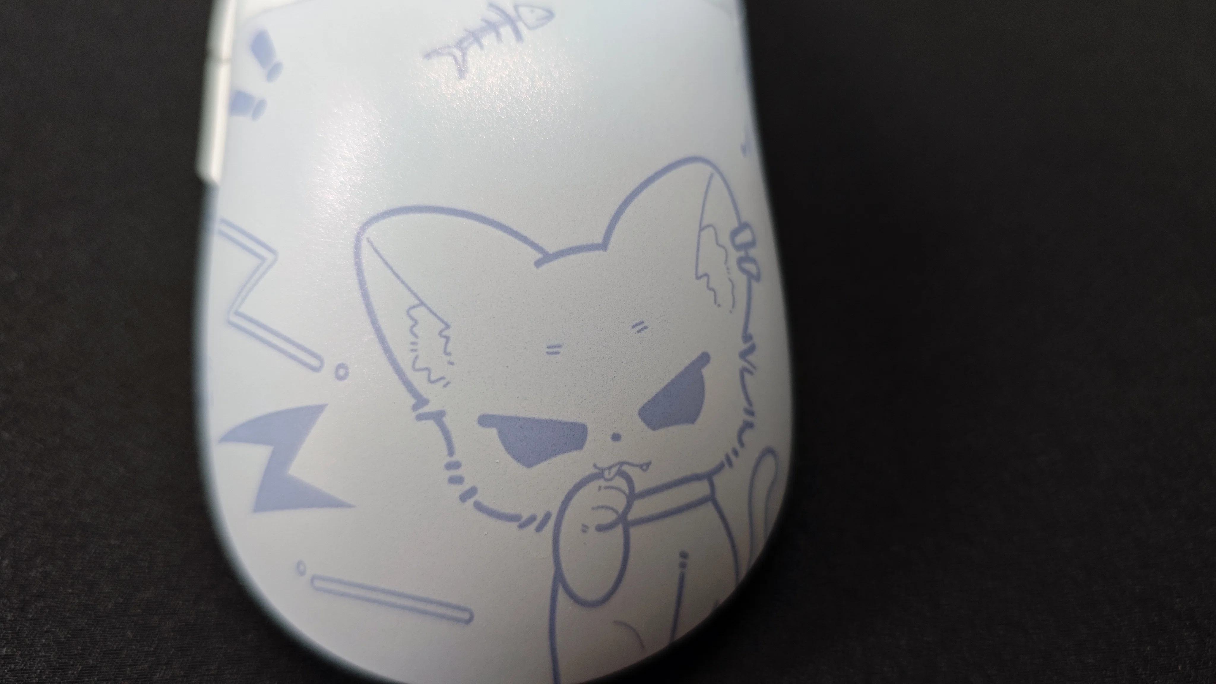 レビュー】WLMOUSE Huan NEKKO 性能以上に魅力的な「猫ちゃん柄」｜べ