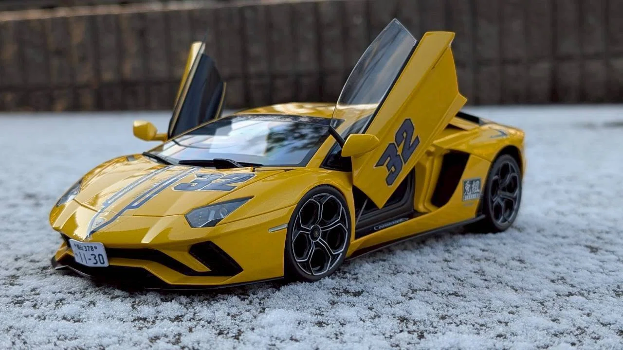 新商品開発】 1/18ミニカー用のジオラマ背景を制作｜Romaネコ (ローマネコ)