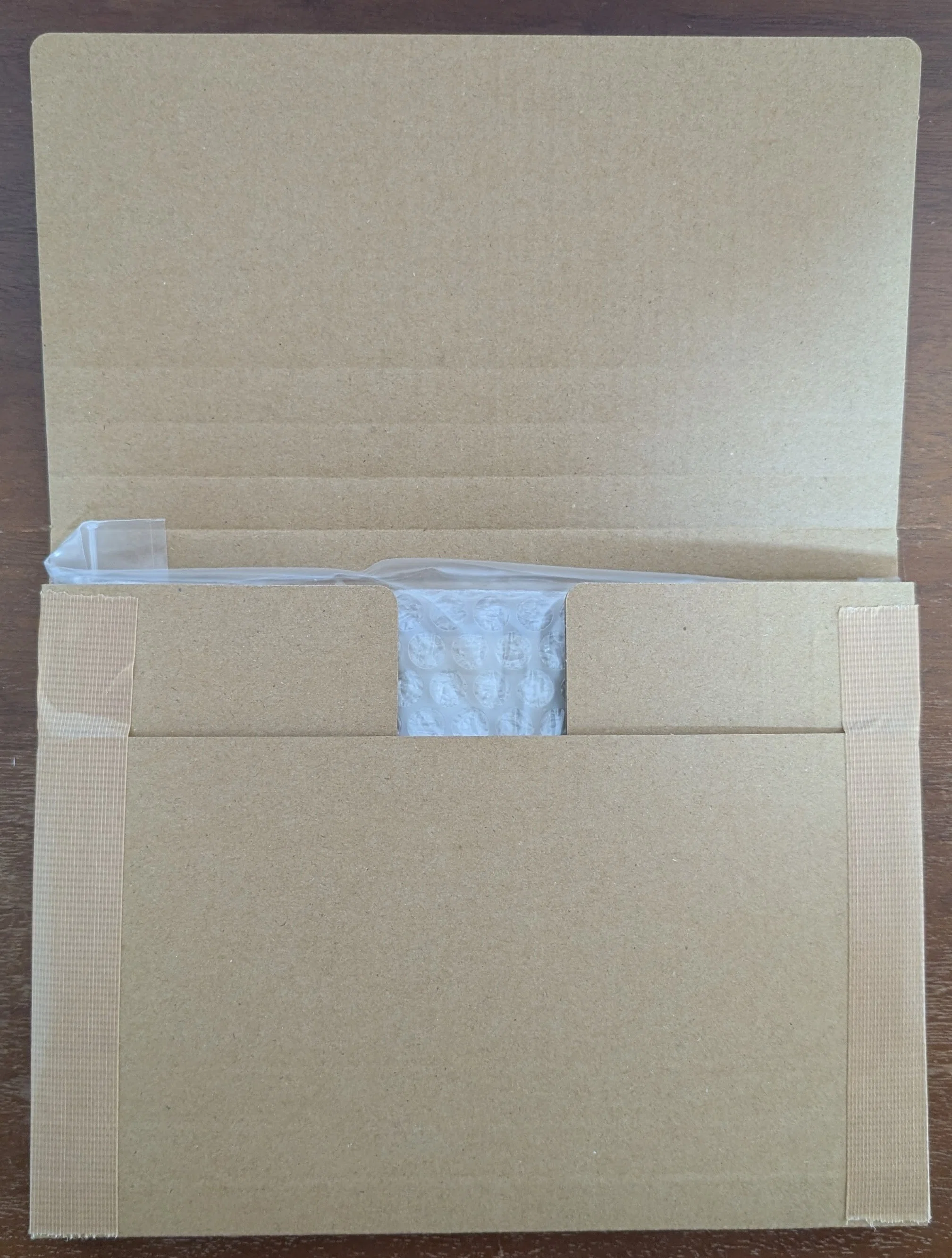 eBay初心者日記＃22】A3サイズのポスター梱包方法を披露！はたしてこの