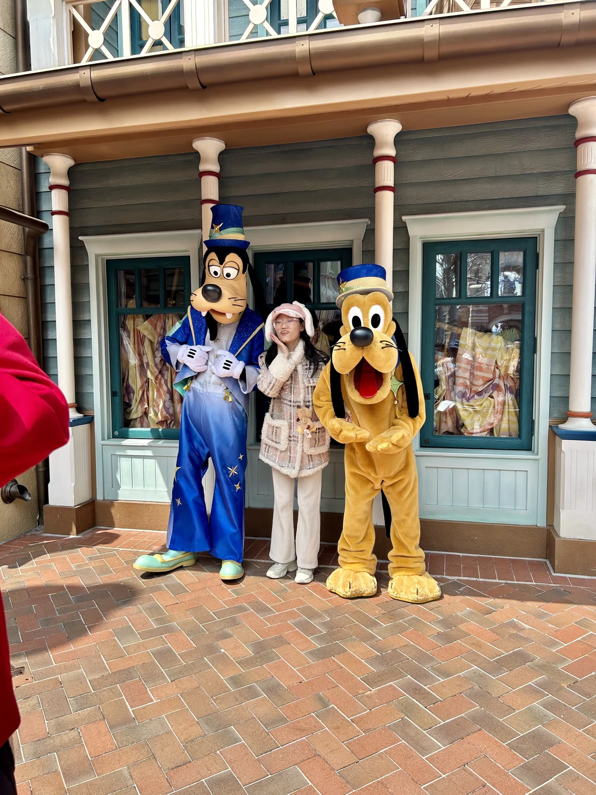 速報】上海ディズニー10周年開幕！初日イベントに潜入してみた｜安娜