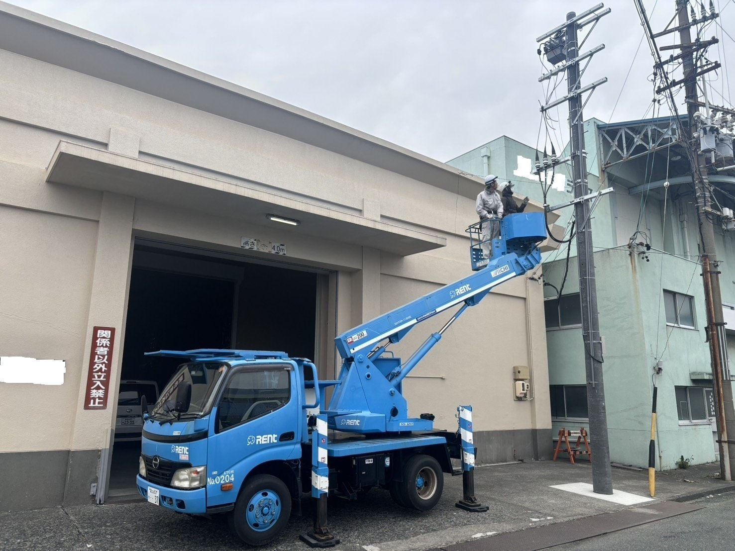 ケーブル敷設、高圧端末処理