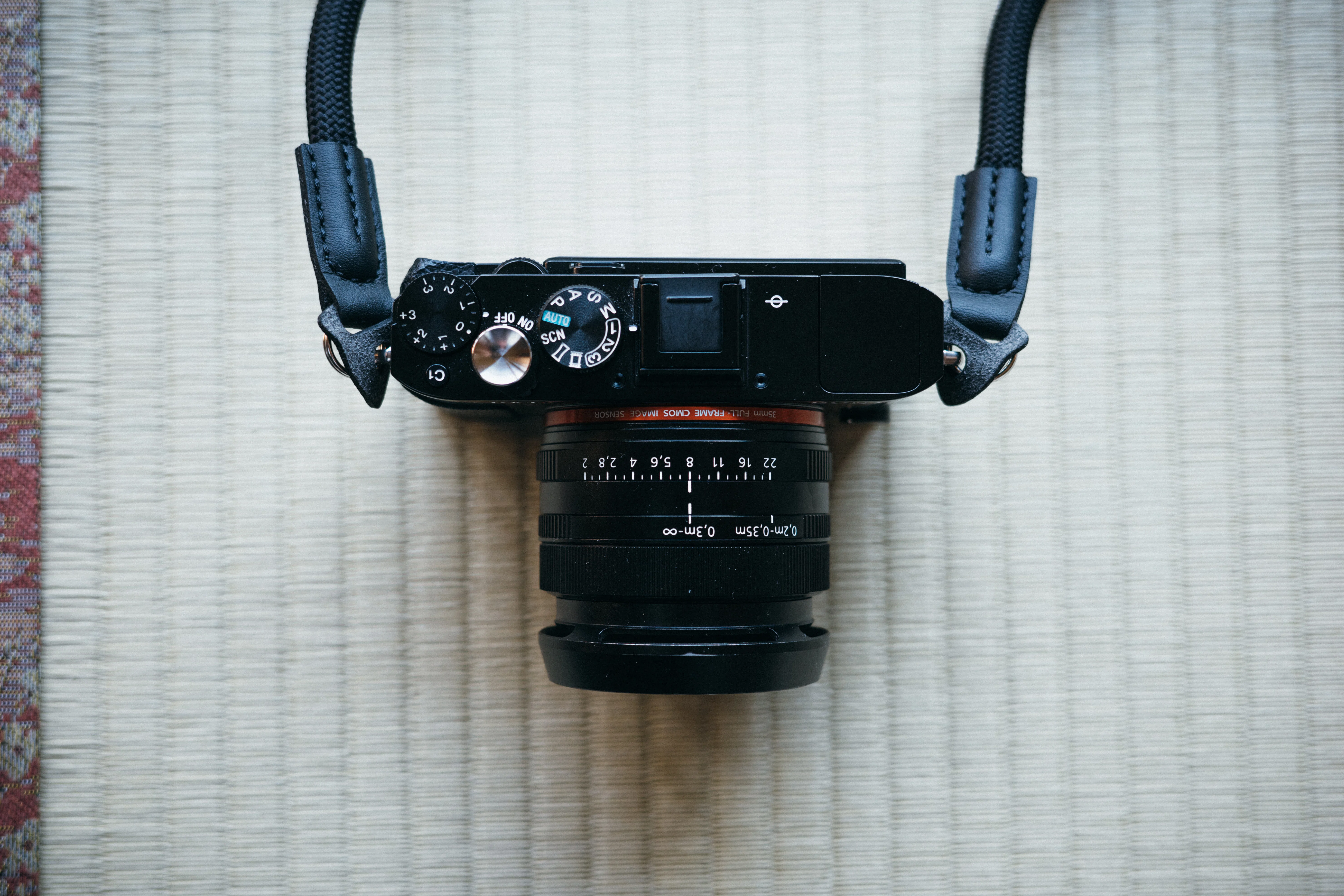 希少！カメラ好き必見です！ 実機レビュー】ZEISS ZX1「描写・操作感は？」日本未発売！幻のカメラ