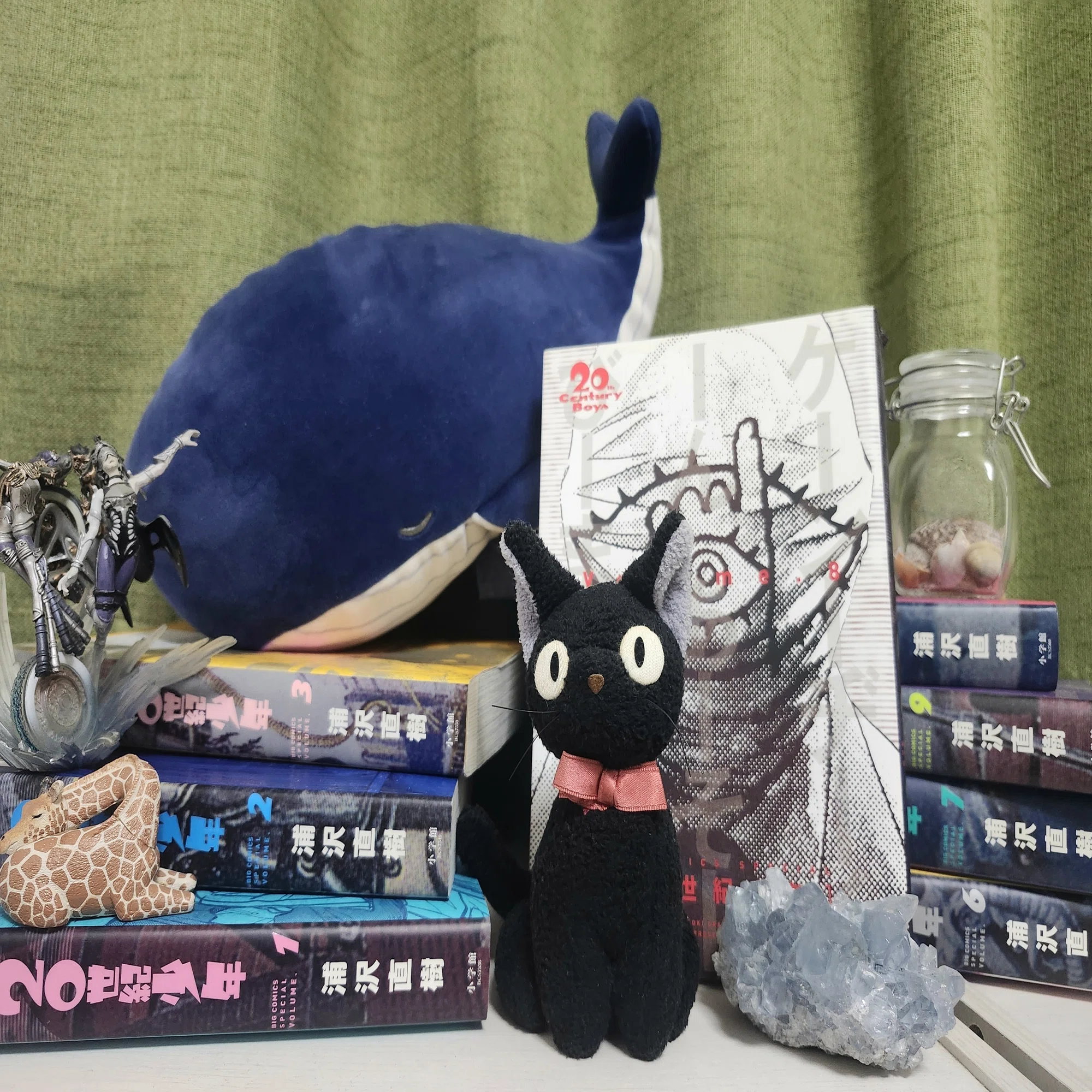 本棚とその