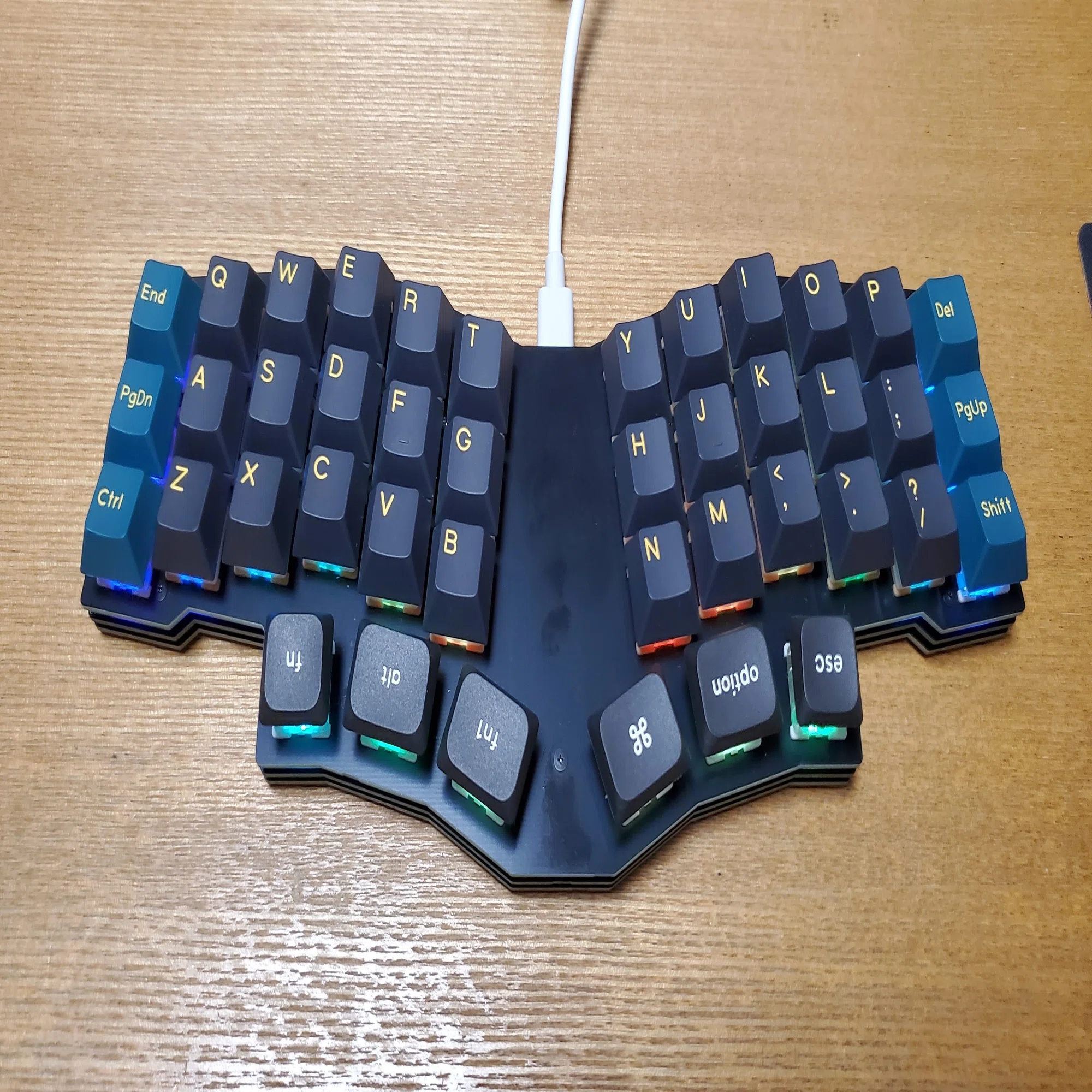 市販フルキーボード ～ 30%自作キーボード設計に至るまでの遍歴(後編 