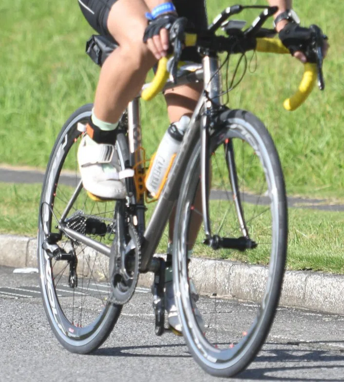 トライアスロンのロードバイク装備｜初心者でも分かる実戦セッティング