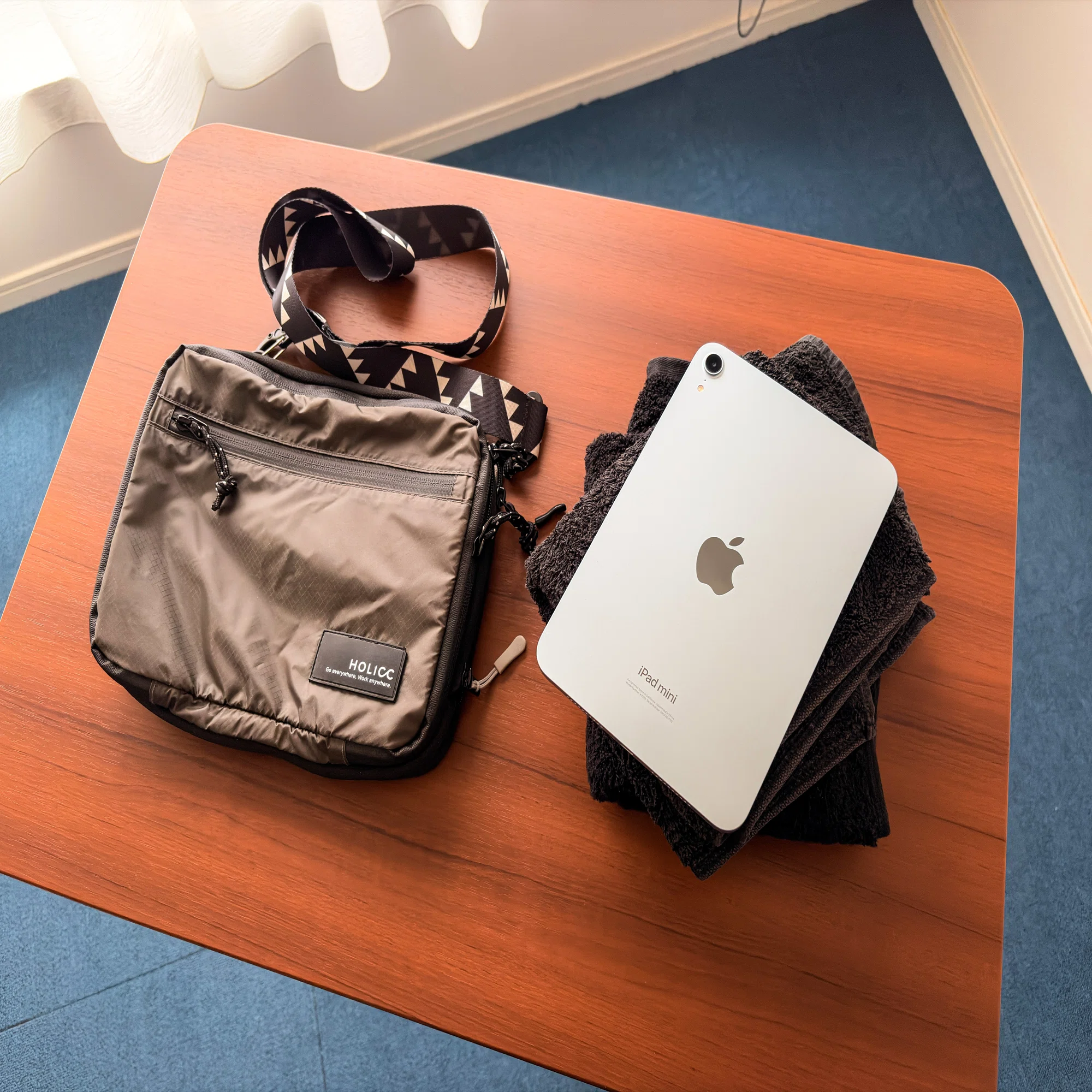iPad miniを「身軽」に持ち運ぶ。僕がたどり着いた2つのバッグ｜NAKANO