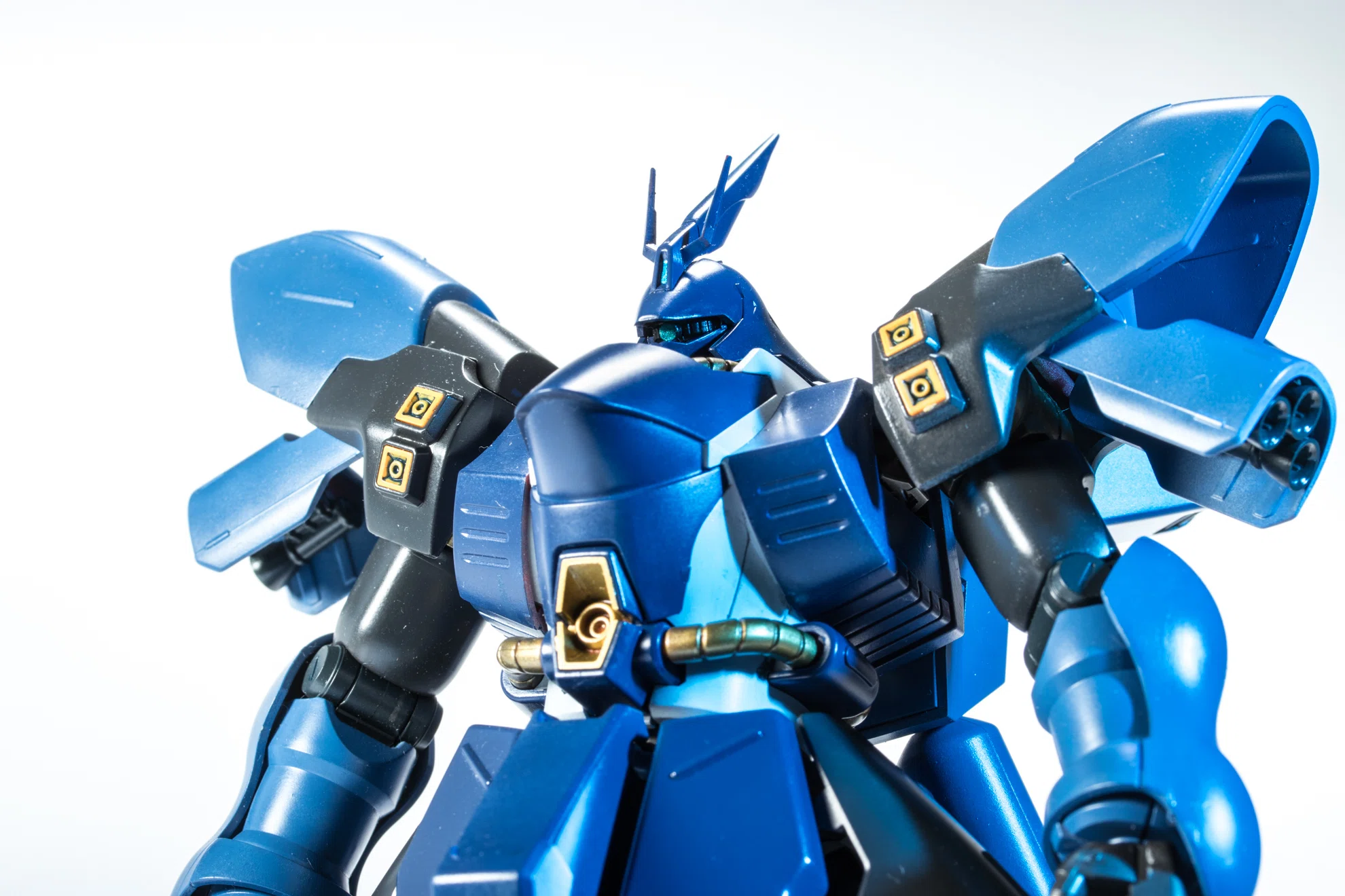 サザビー (星街すいせい仕様) GUNDAM×holiliveより｜梁川