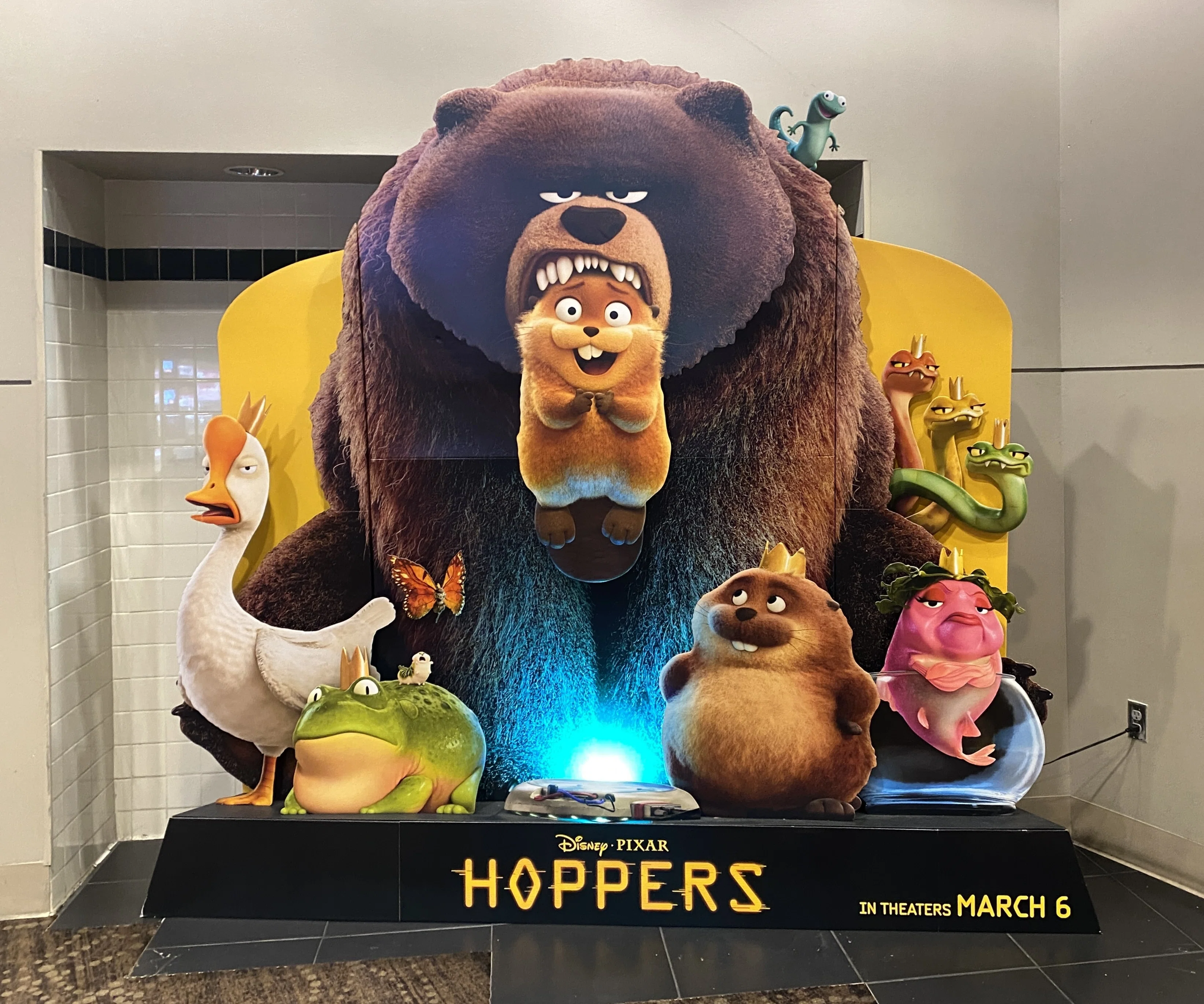 アメリカで映画を字幕付きで観る ~AMC/映画館/英語字幕/英語学習/Open