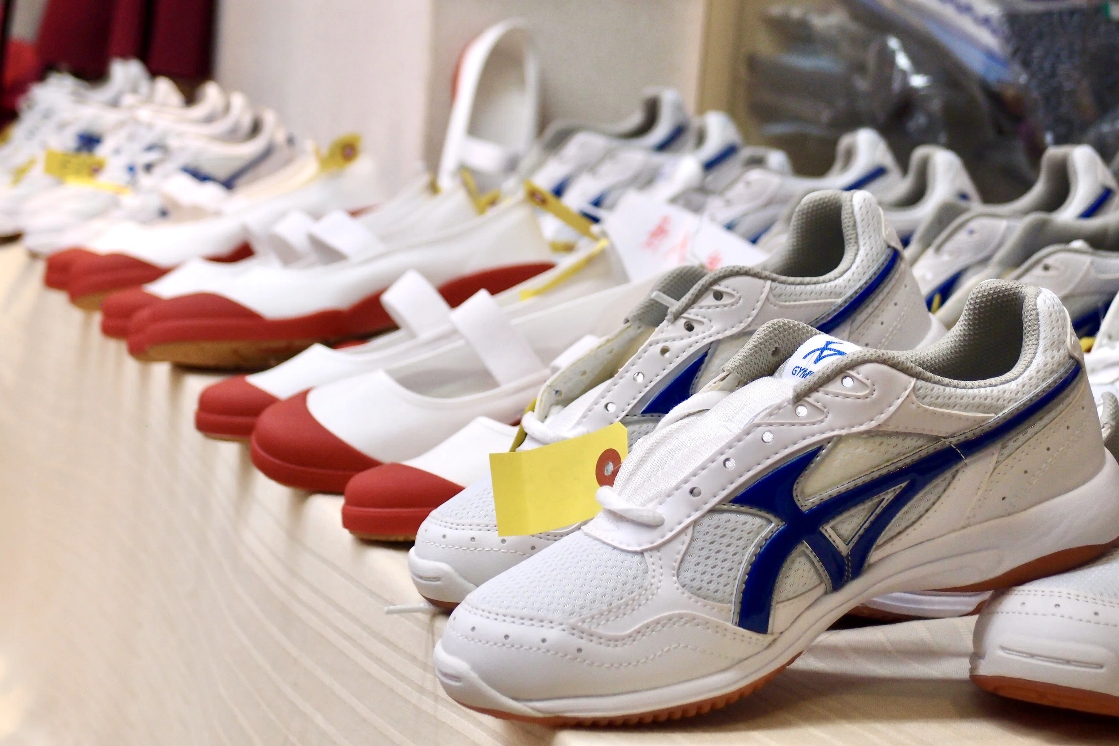 寒川町に根差した！地域に愛される「靴屋さん」をご紹介【SHOES SHOP