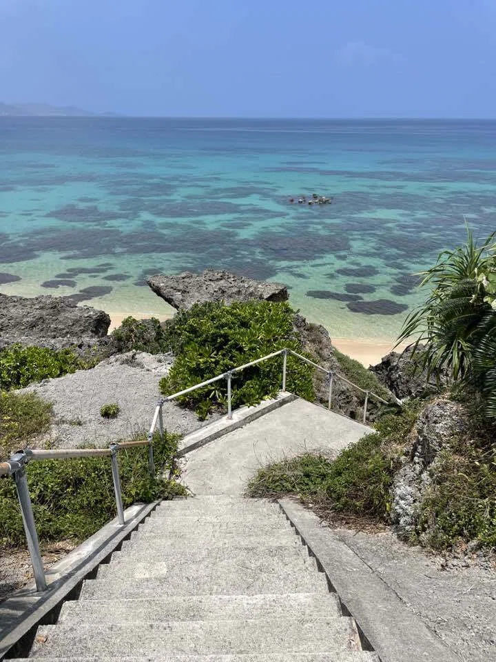 沖縄県・久高島】呼ばれないと行けない“神の島”｜旅のときめき｜さざなみ