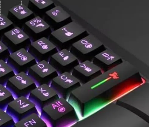 裏技発見 中華格安片手ゲーミングキーボード GK1O3S を購入してみる