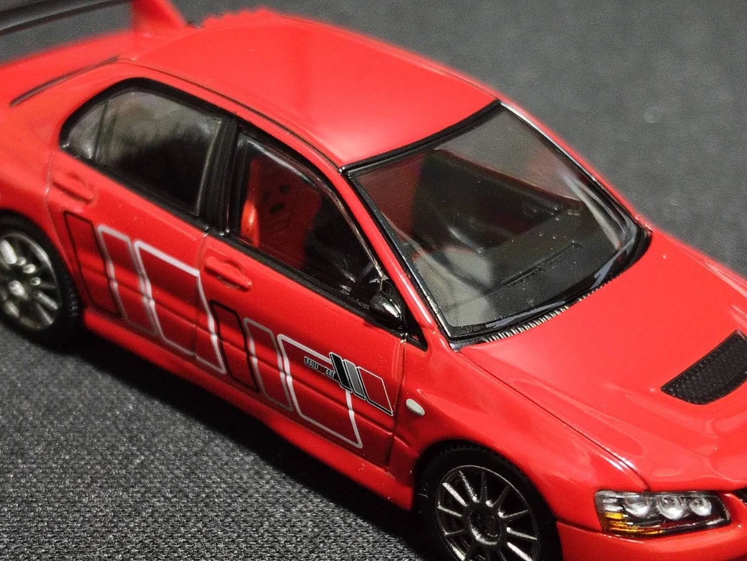 tomica LIMITED VINTAGE NEO 1/64 MITSUBISHI LANCER EVOLUTION Ⅸ MR